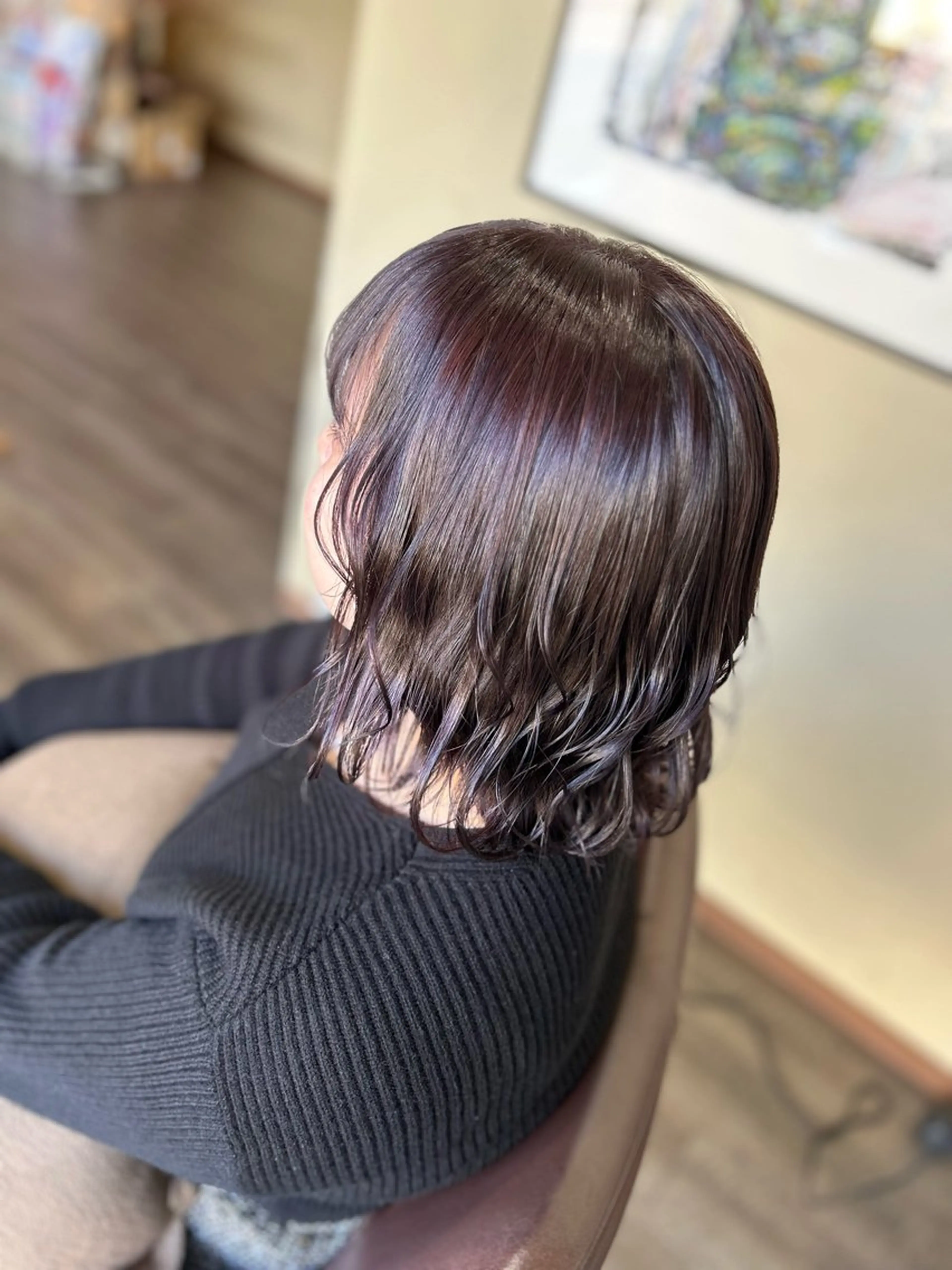 ミディアム カラー ブリーチ ダブルカラー ブリーチなしカラー パープルカラー Morpho Hair Product所属・井上 花音のヘアスタイル