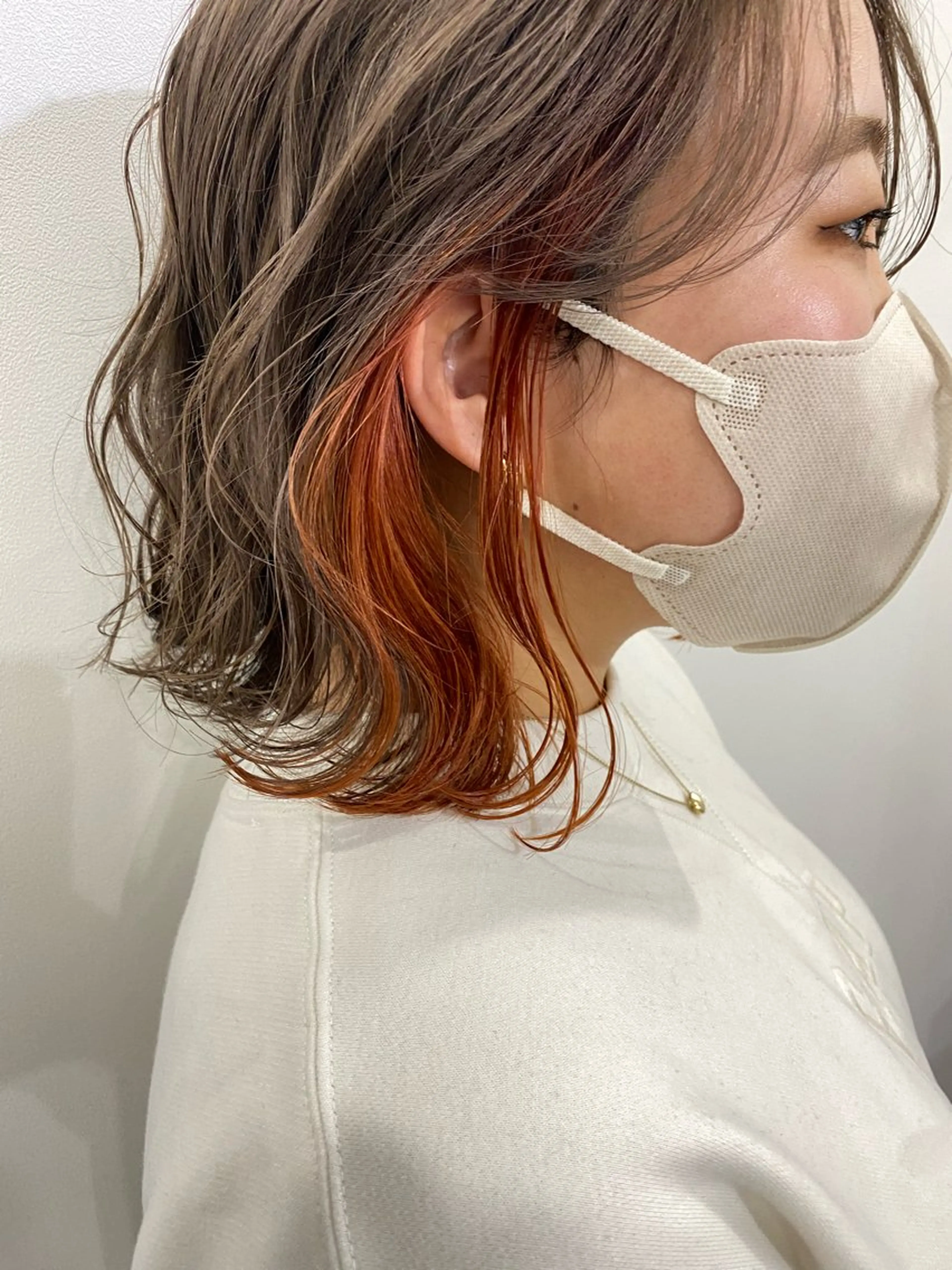 ミディアム カラー 市川 陽菜のヘアスタイル