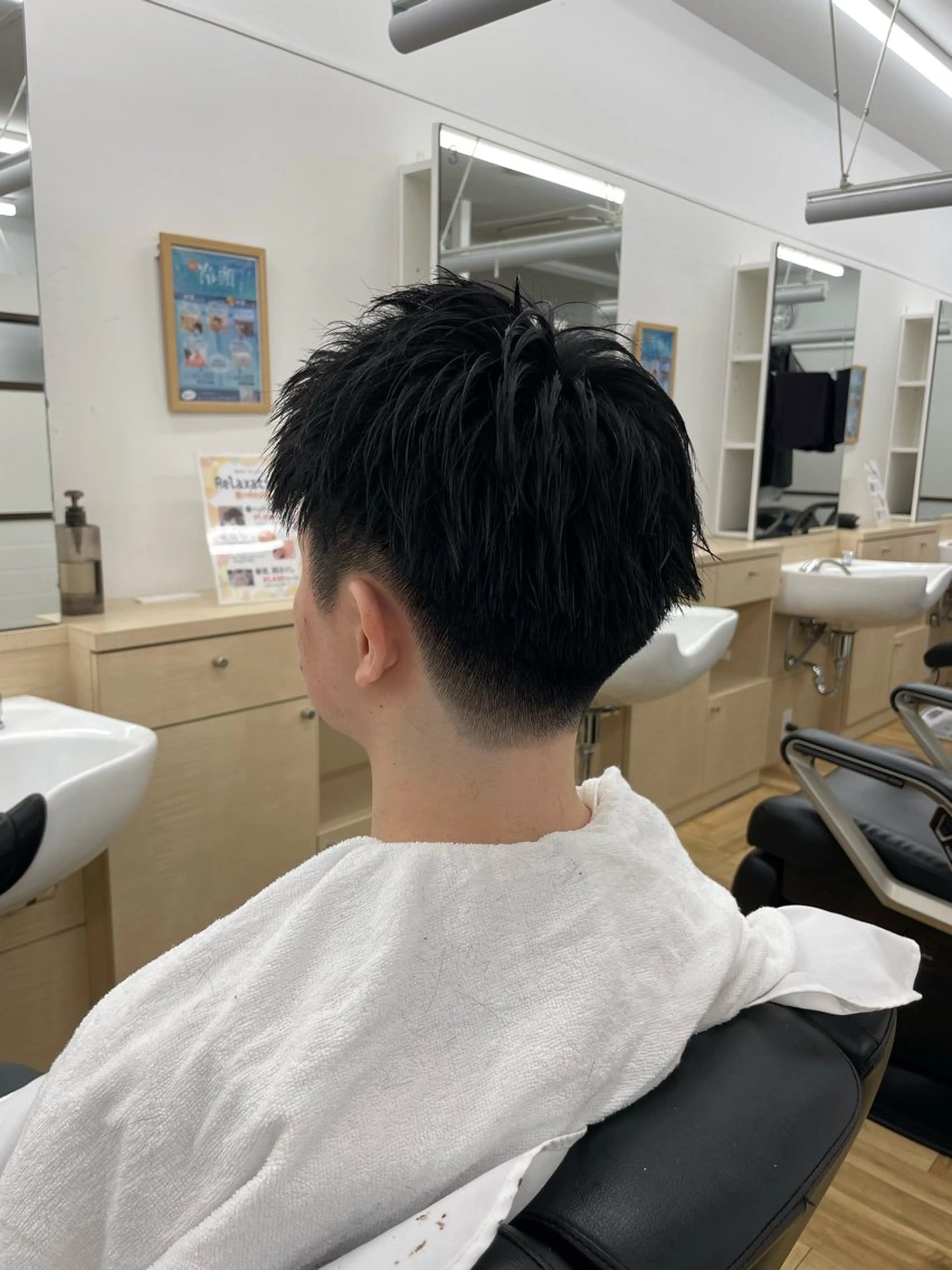 ショート 西沢 良彌のヘアスタイル