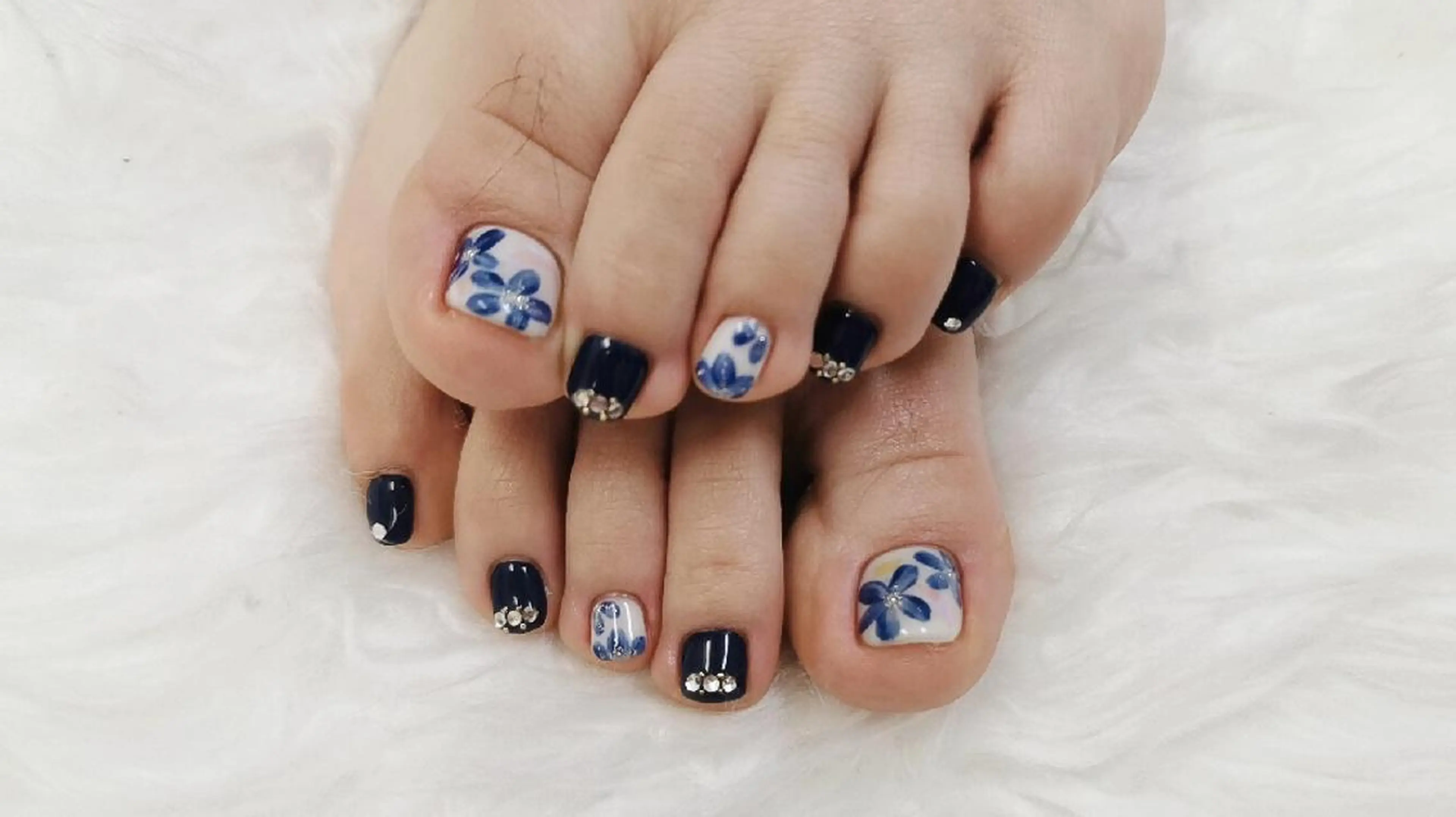 ネイル フットネイル 上福岡 らんらんのネイルデザイン