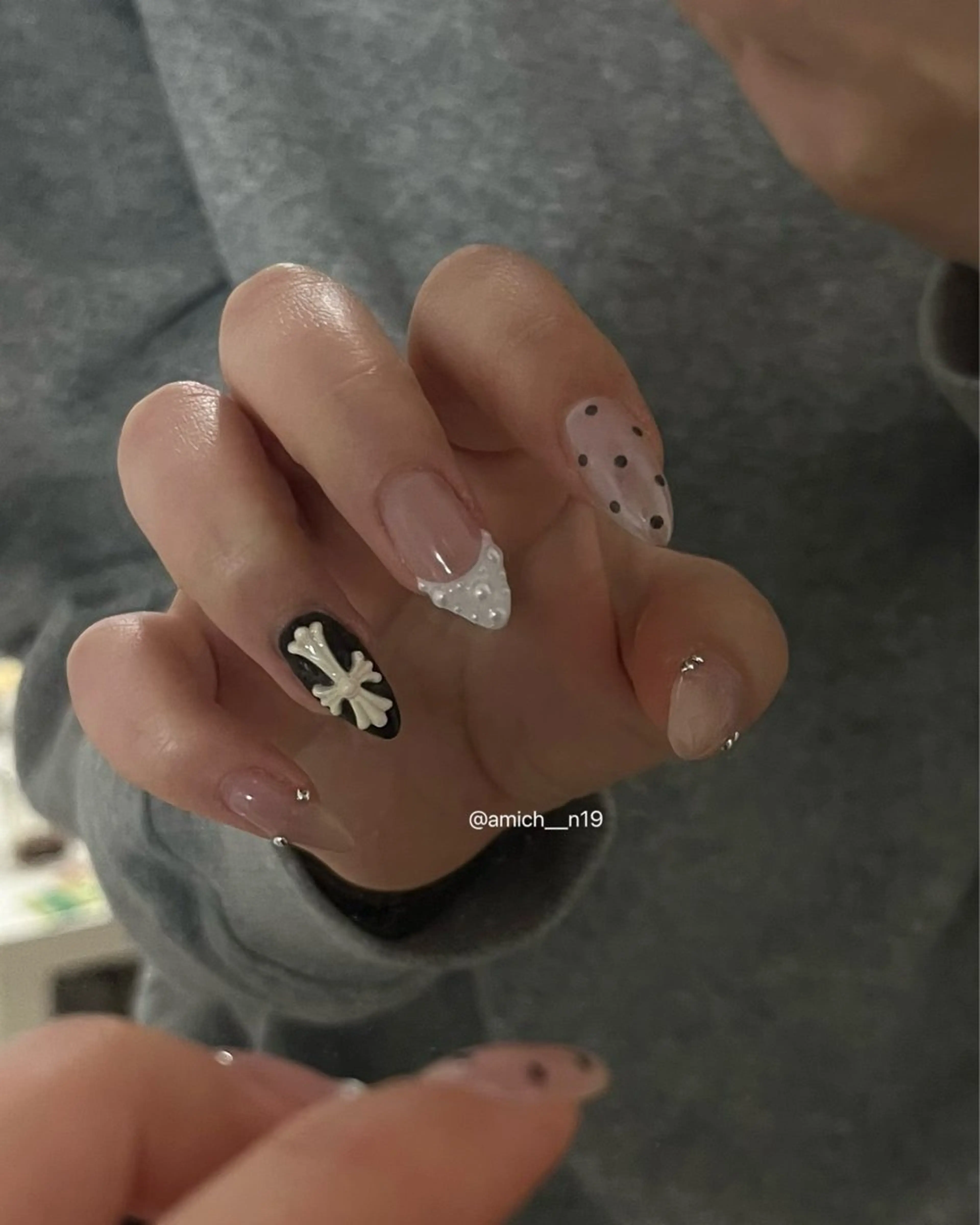 ネイル ハンドネイル ayumi ✩.*˚のネイルデザイン