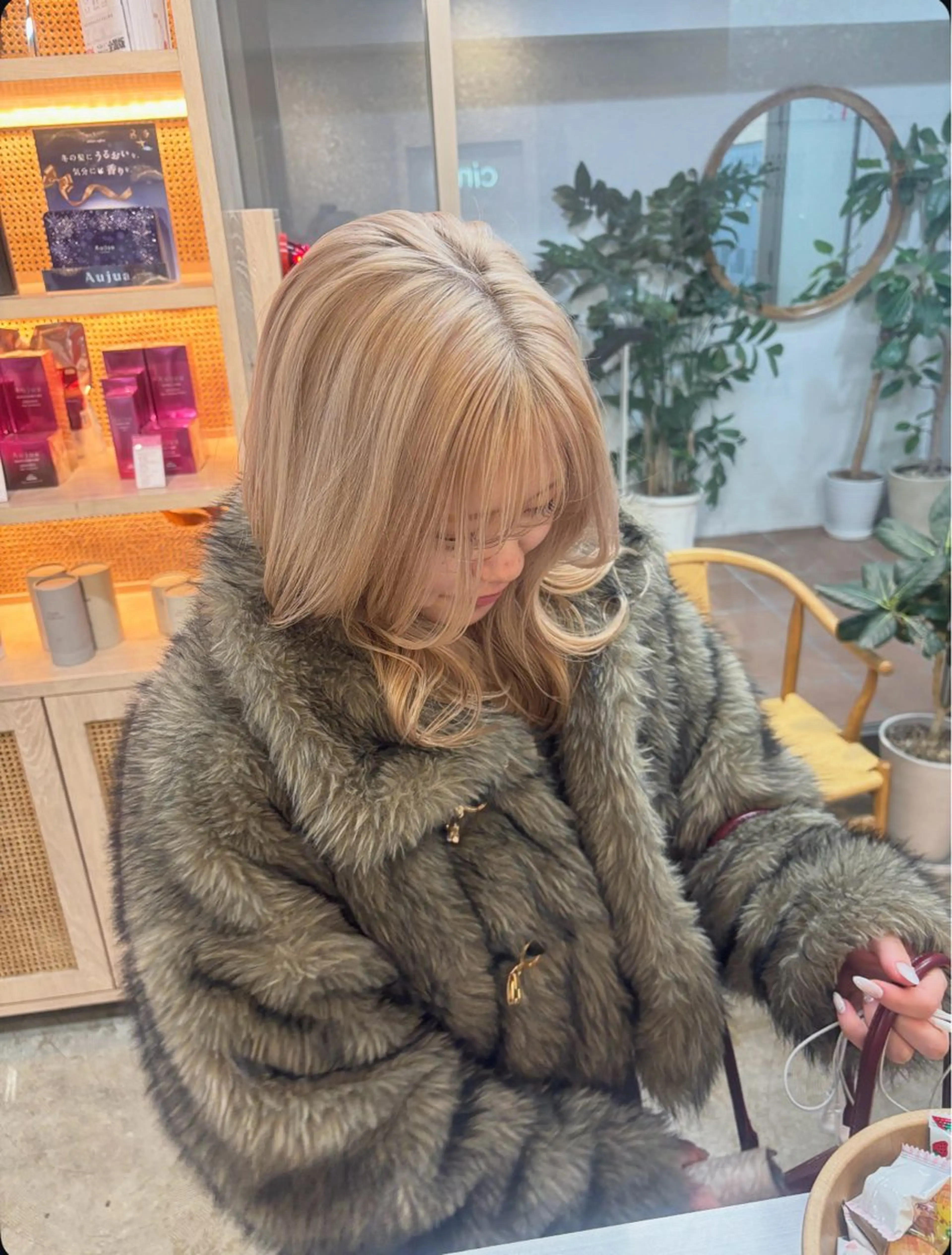 セミロング カラー ヘアカラー ハイトーン/ラベンダ ー/ yuina🪄のヘアスタイル