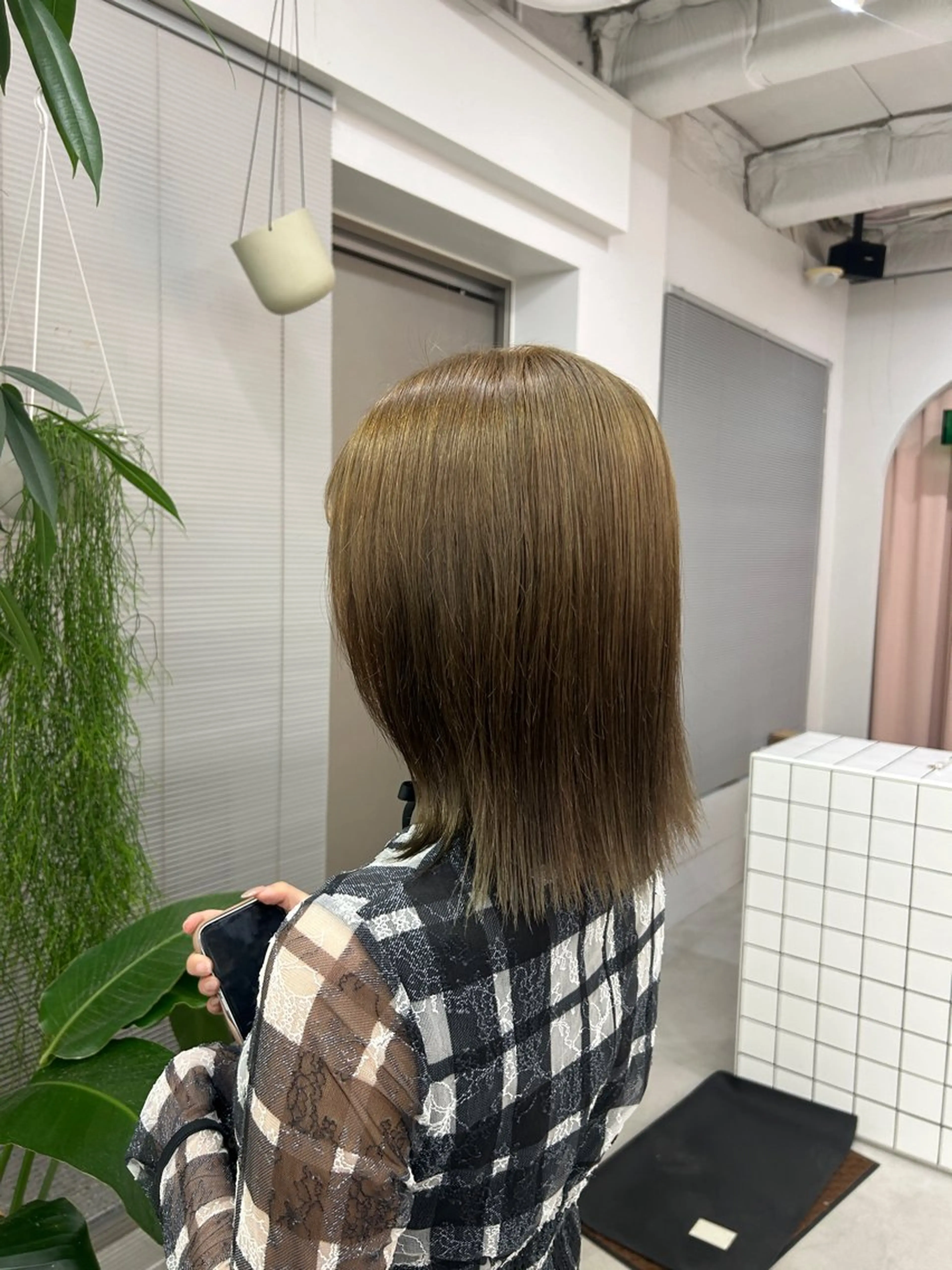 ミディアム 櫻木李紗/暖色カラー 透明感カラーのヘアスタイル