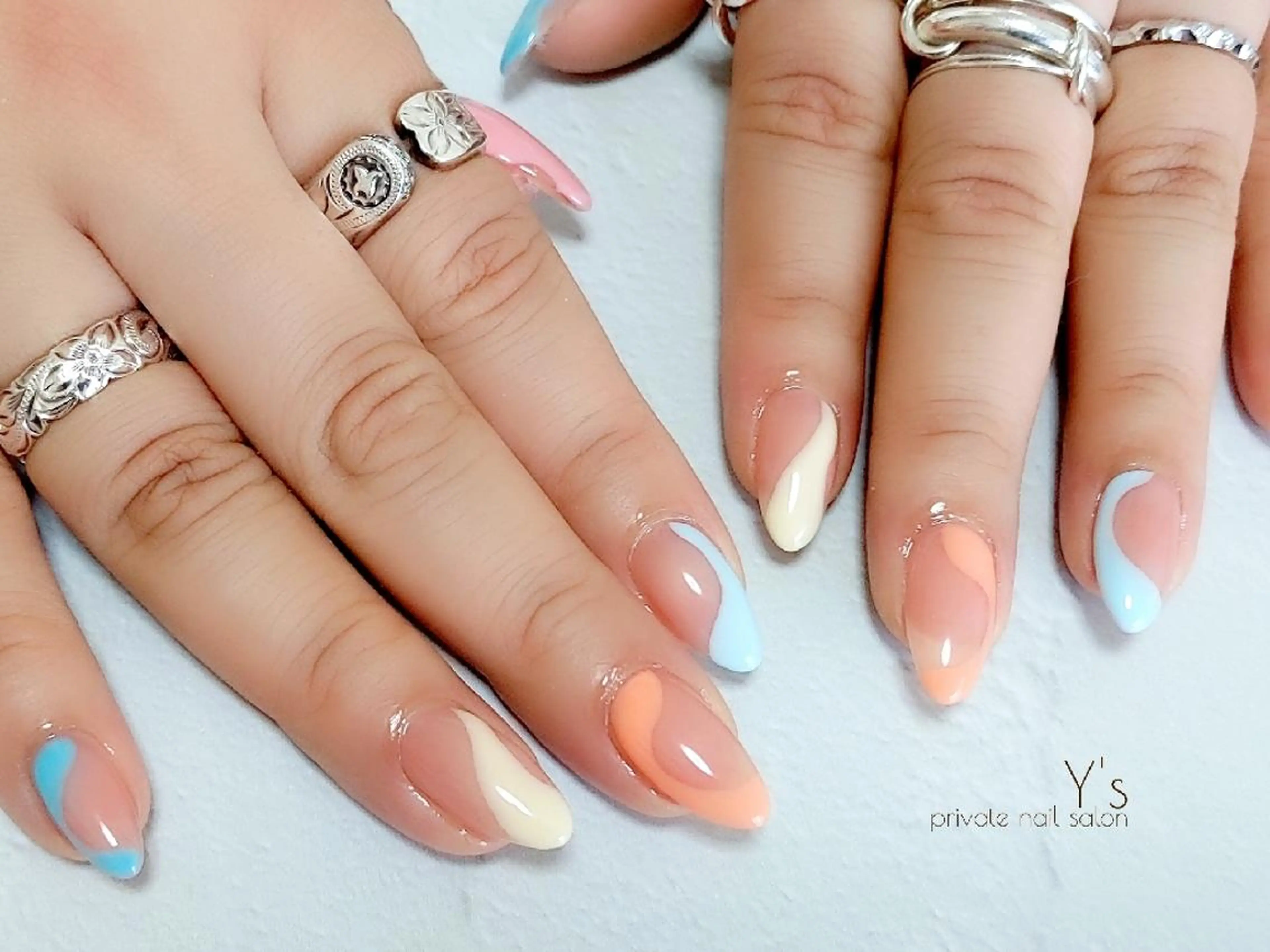 ネイル ハンドネイル YUMI NAGAI  のネイルデザイン