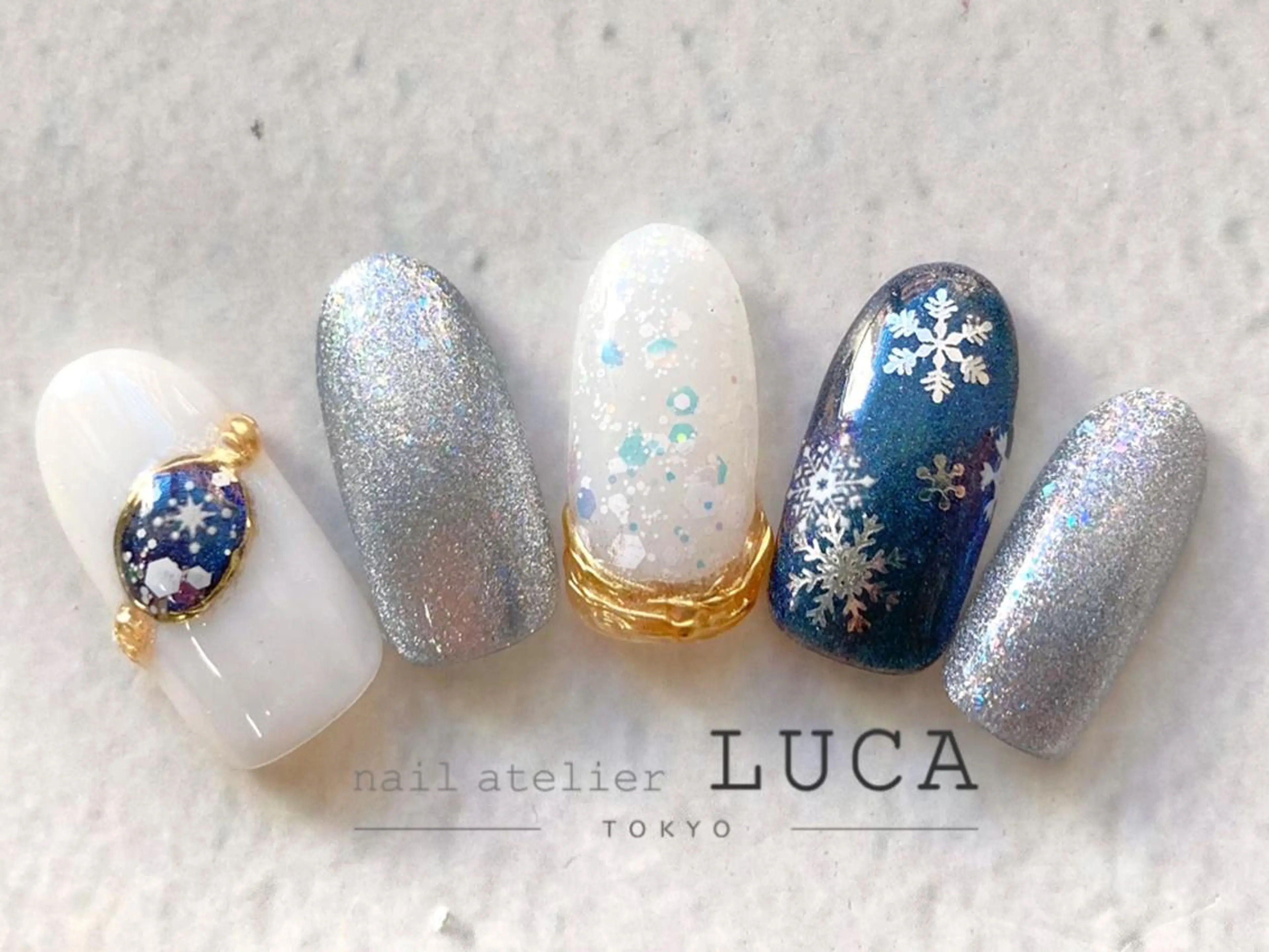 ネイル アートネイル オーロラネイル クリアネイル 長さ出し フットネイル ハンドネイル ネイルアトリエルカ スタッフのネイルデザイン