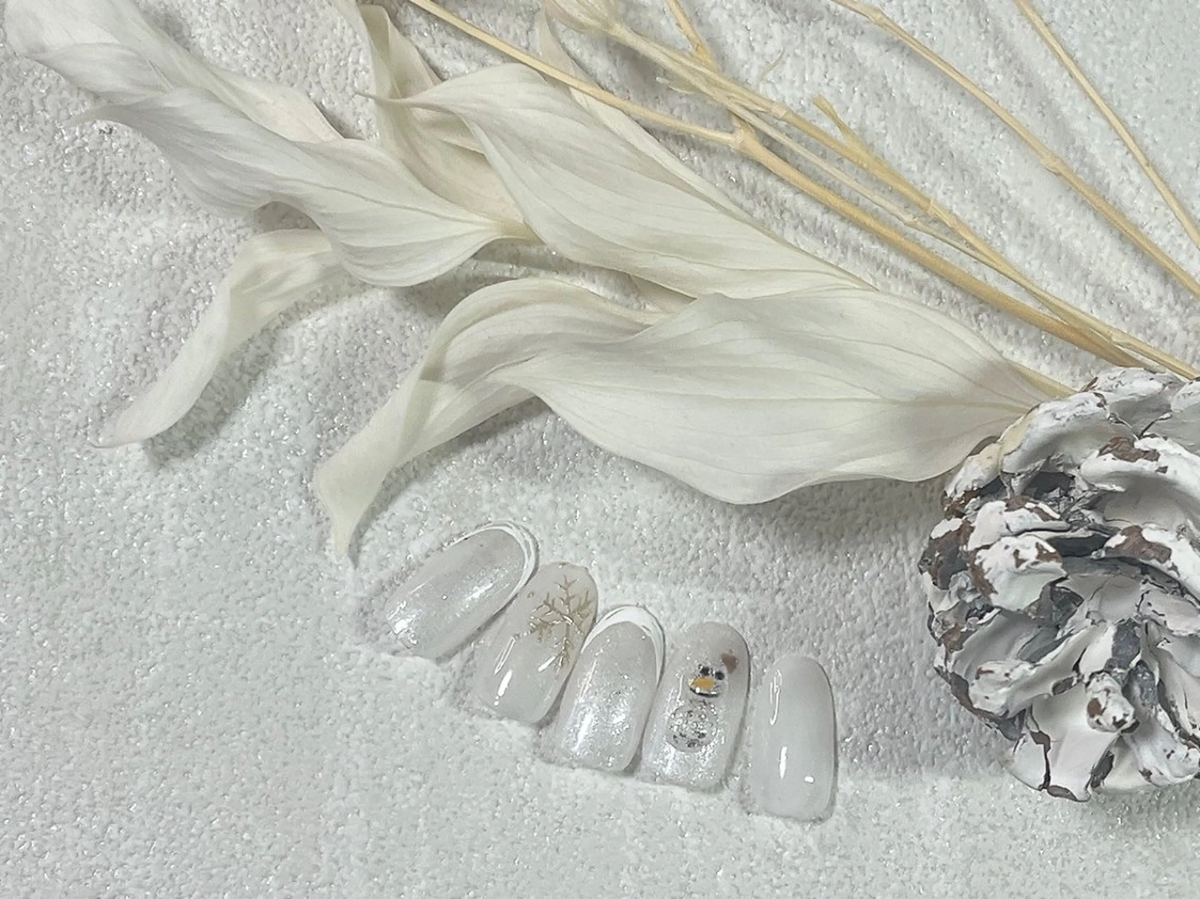 ネイル オーロラネイル フットネイル フレンチネイル ジェルネイル マグネットネイル ハンドネイル kiki nail &brow二子玉川の眉毛・アイブロウイメージ