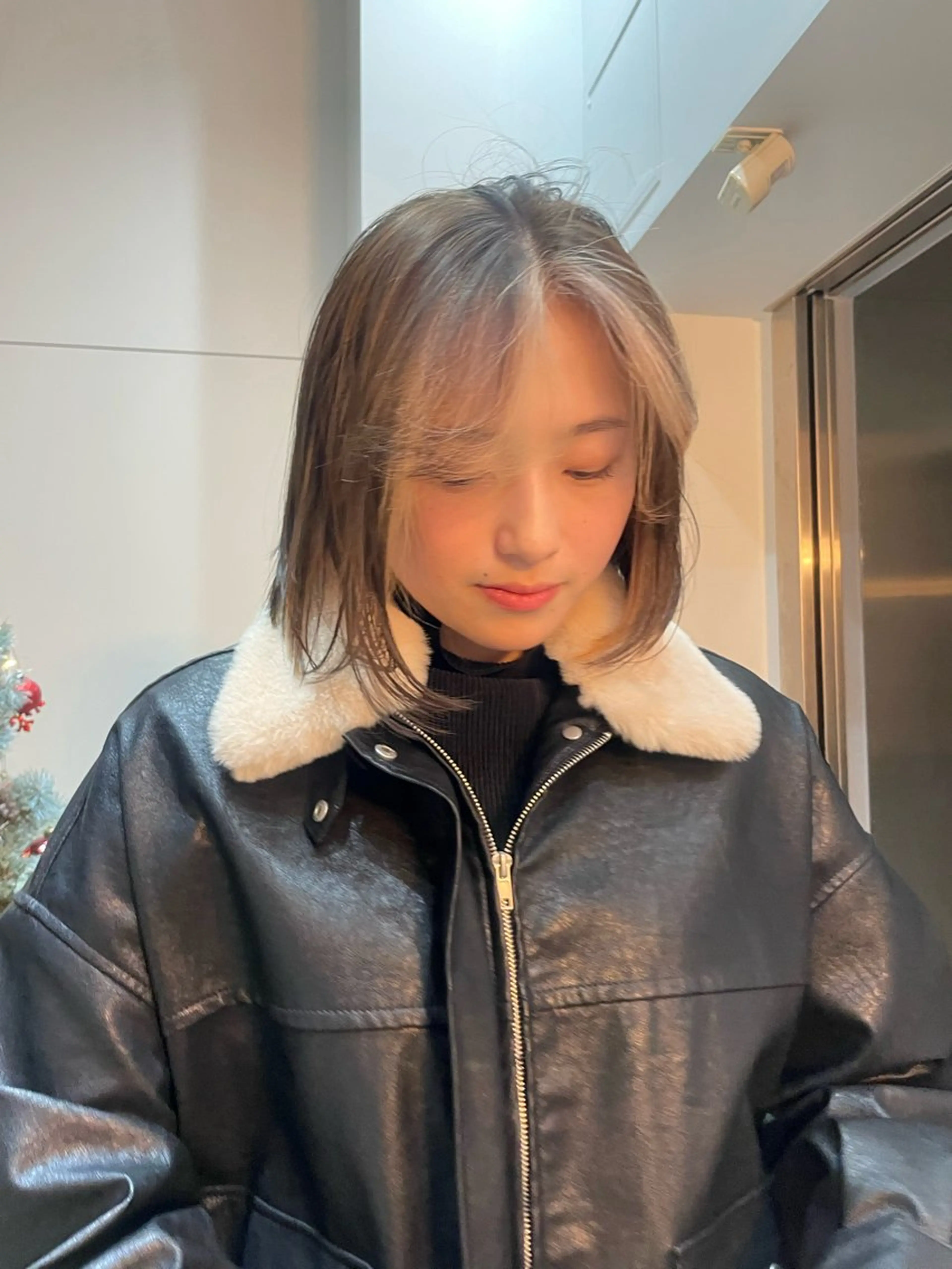 ミディアム カラー カット ヘアカラー トリートメント レイヤー/ブリーチ ♥️【木坂 桃歌】のヘアスタイル