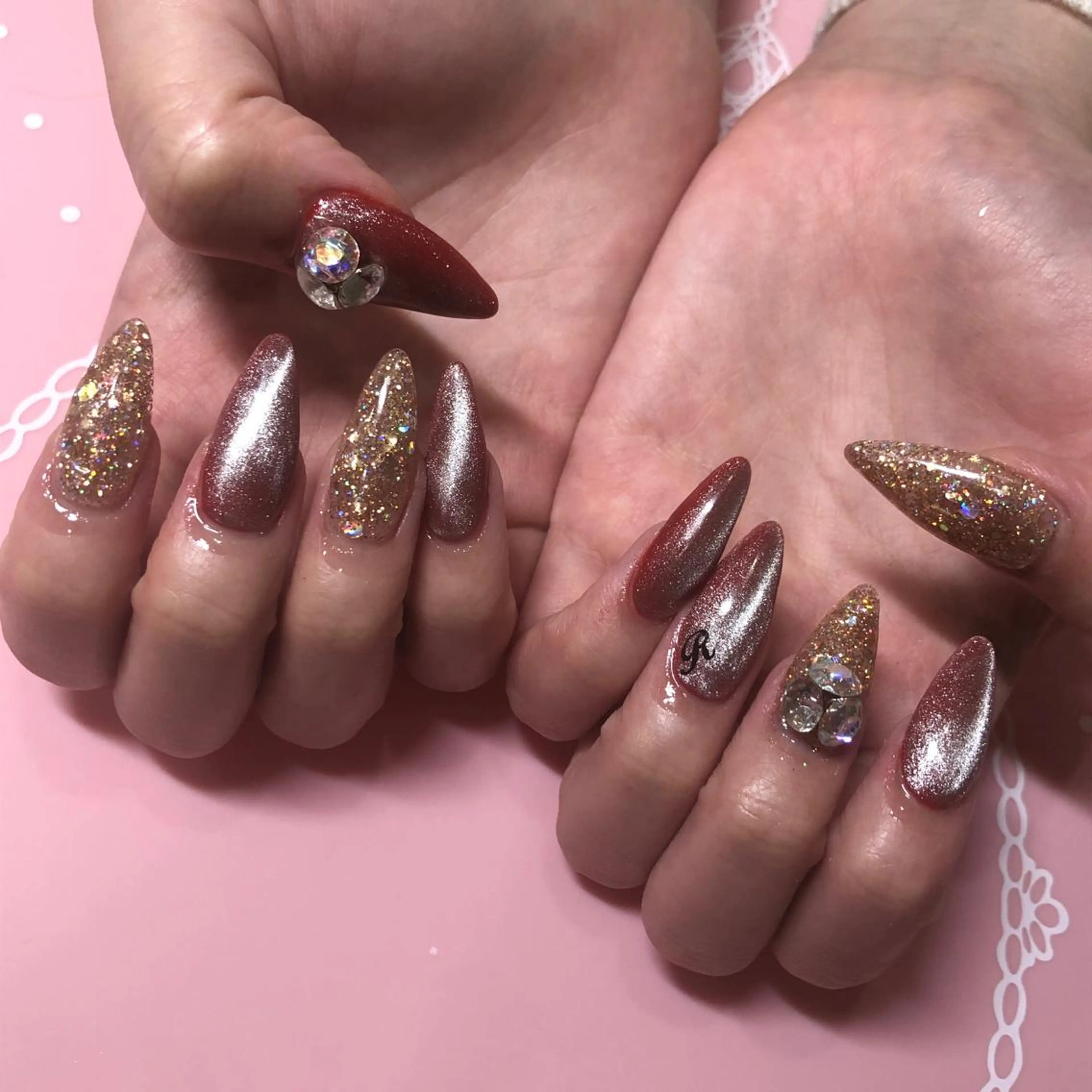 セミロング ネイル マグネットネイル ハンドネイル 《LB》ラブリエ Nail&eyeのマツエク・マツパデザイン