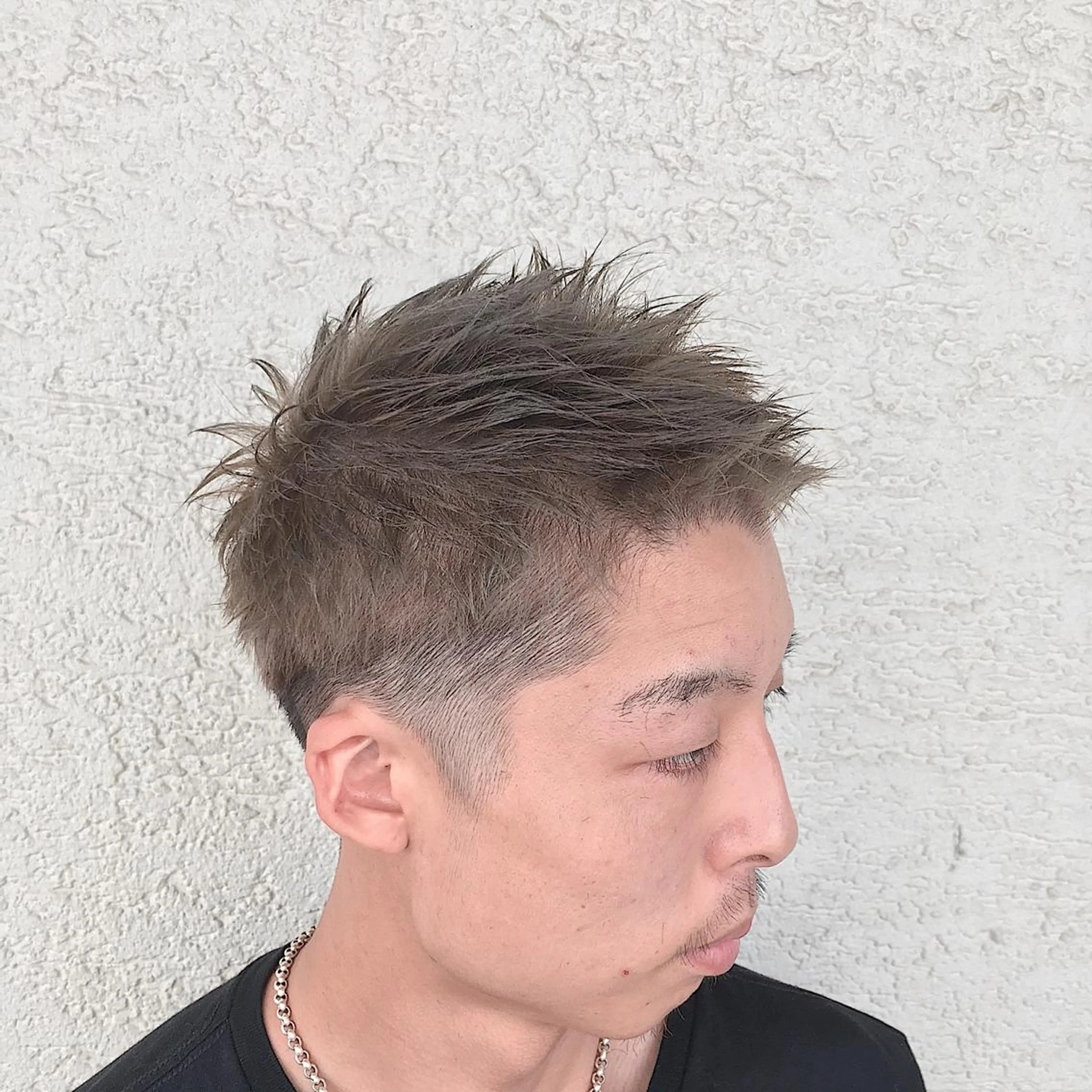 カラー メンズ モヒカン メンズサロン rootのヘアスタイル