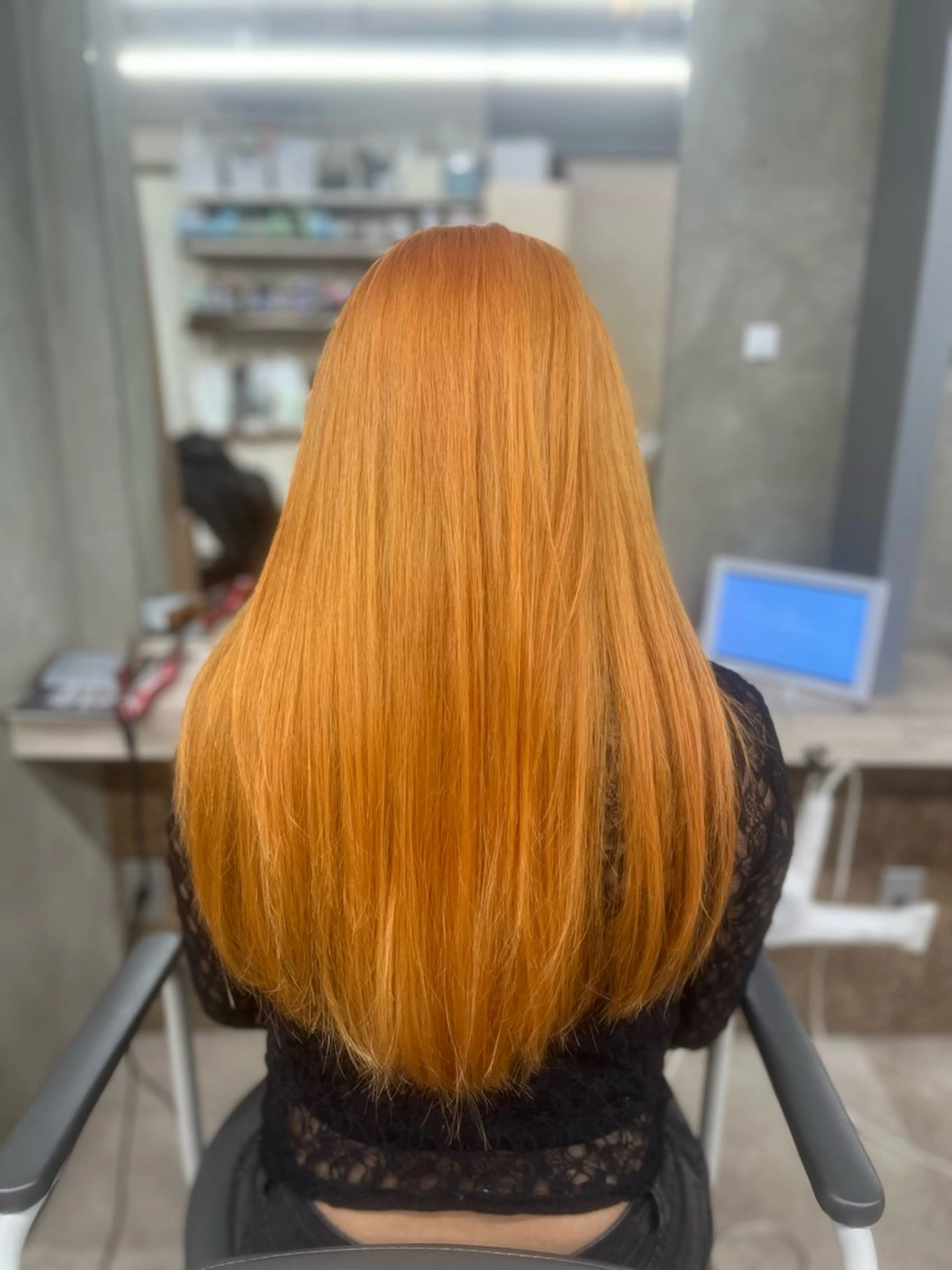 ロング カラー ヘアカラー トリートメント 🐈‍⬛多系統🕶 tsubura🖤のヘアスタイル
