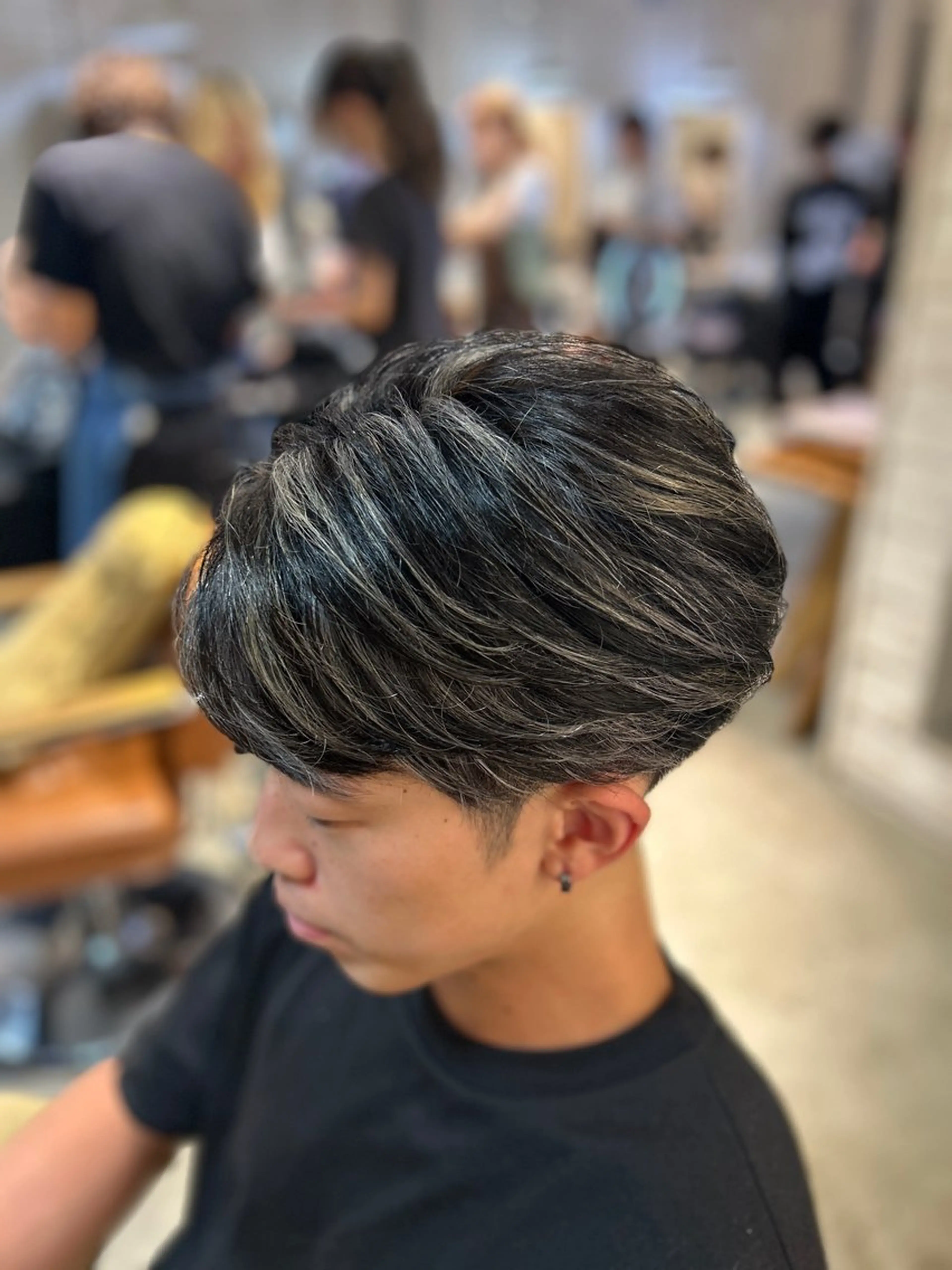 ショート カラー メンズ 林奏良 髪質改善/ハイトーンのヘアスタイル