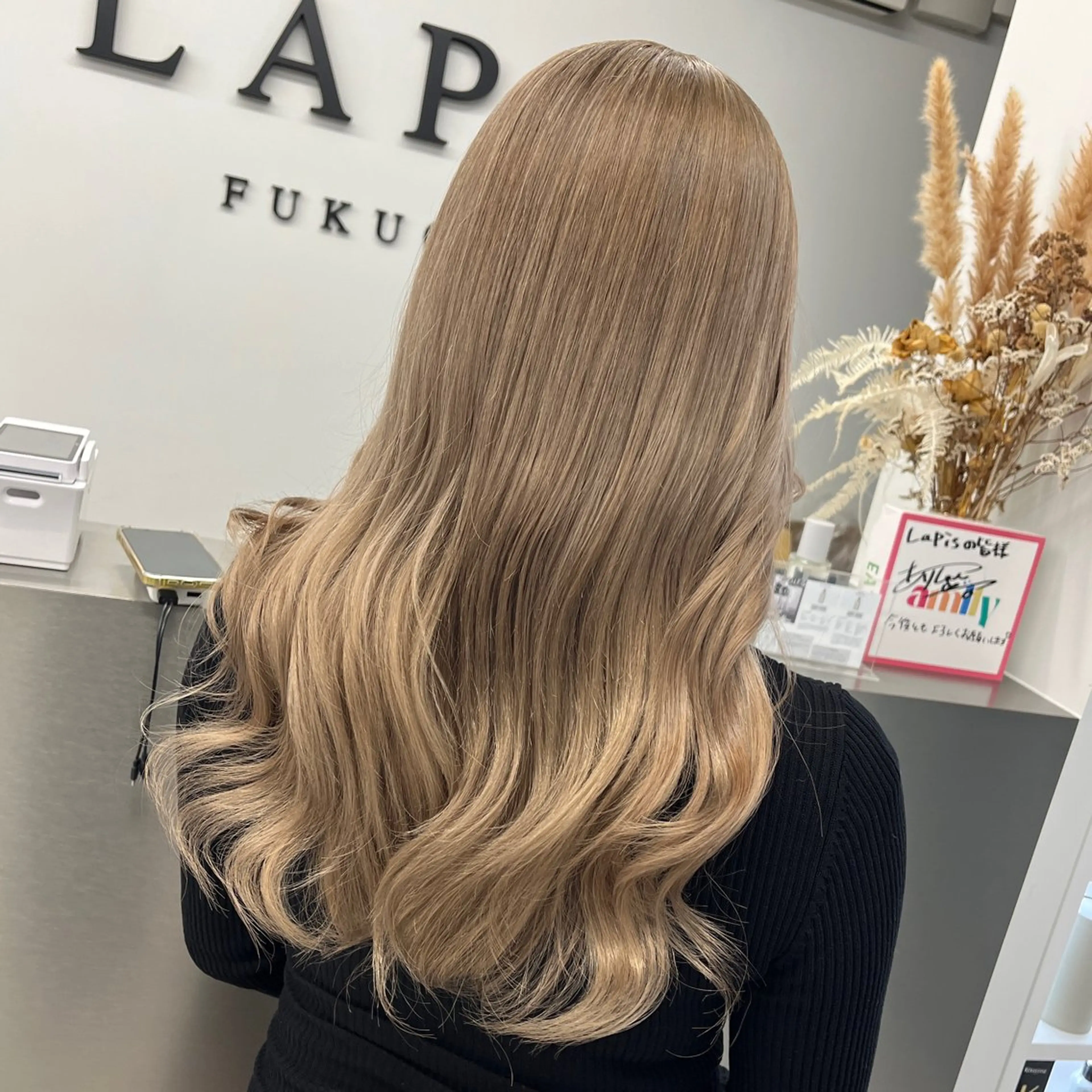 カラー ベージュカラー ブリーチ ブロンド ダブルカラー ハイトーンカラー ヘアカラー MOMOKA /　Lapis今泉店のヘアスタイル