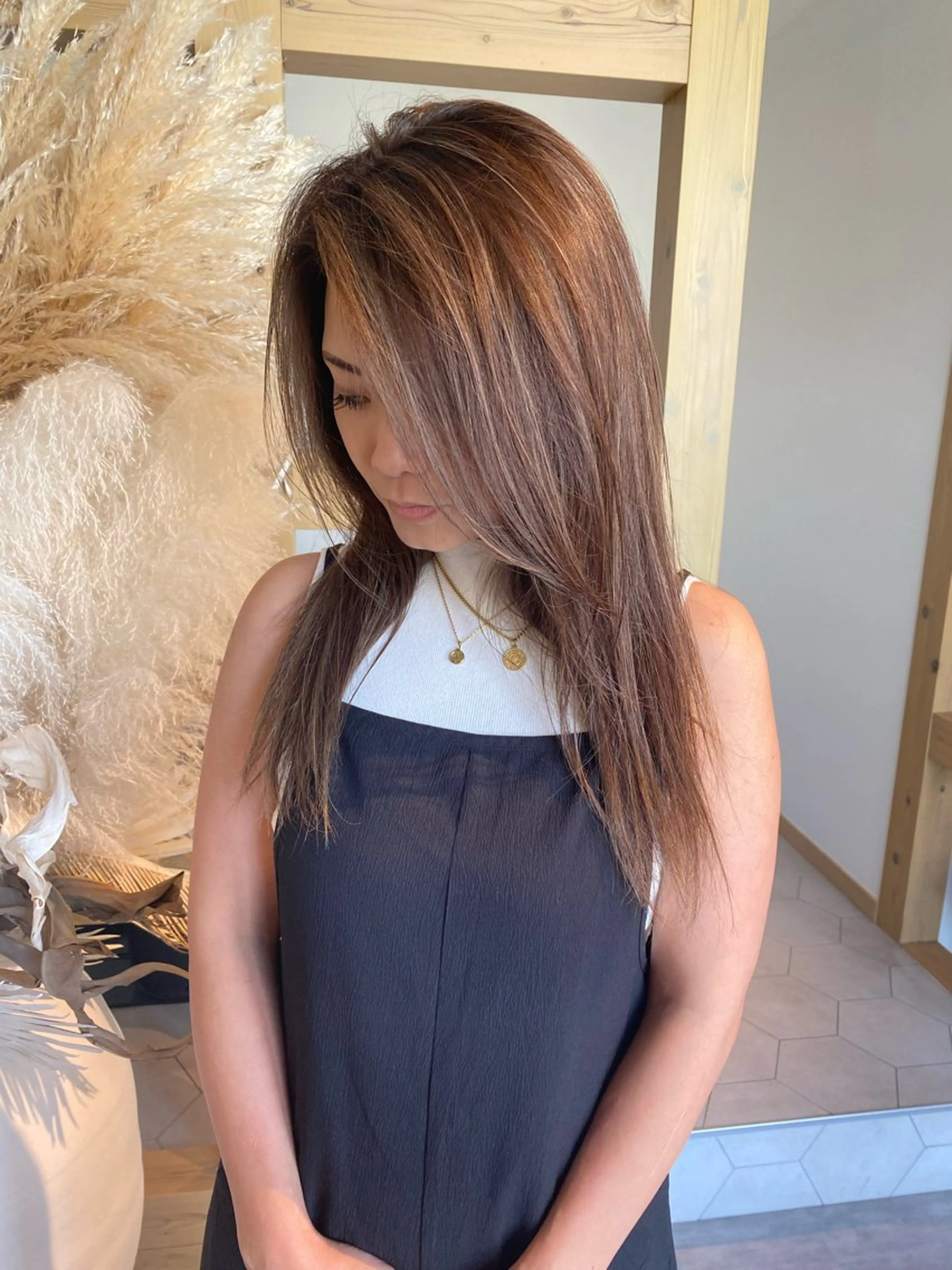 ミディアム カット ヘアカラー トリートメント 内野 友貴のヘアスタイル