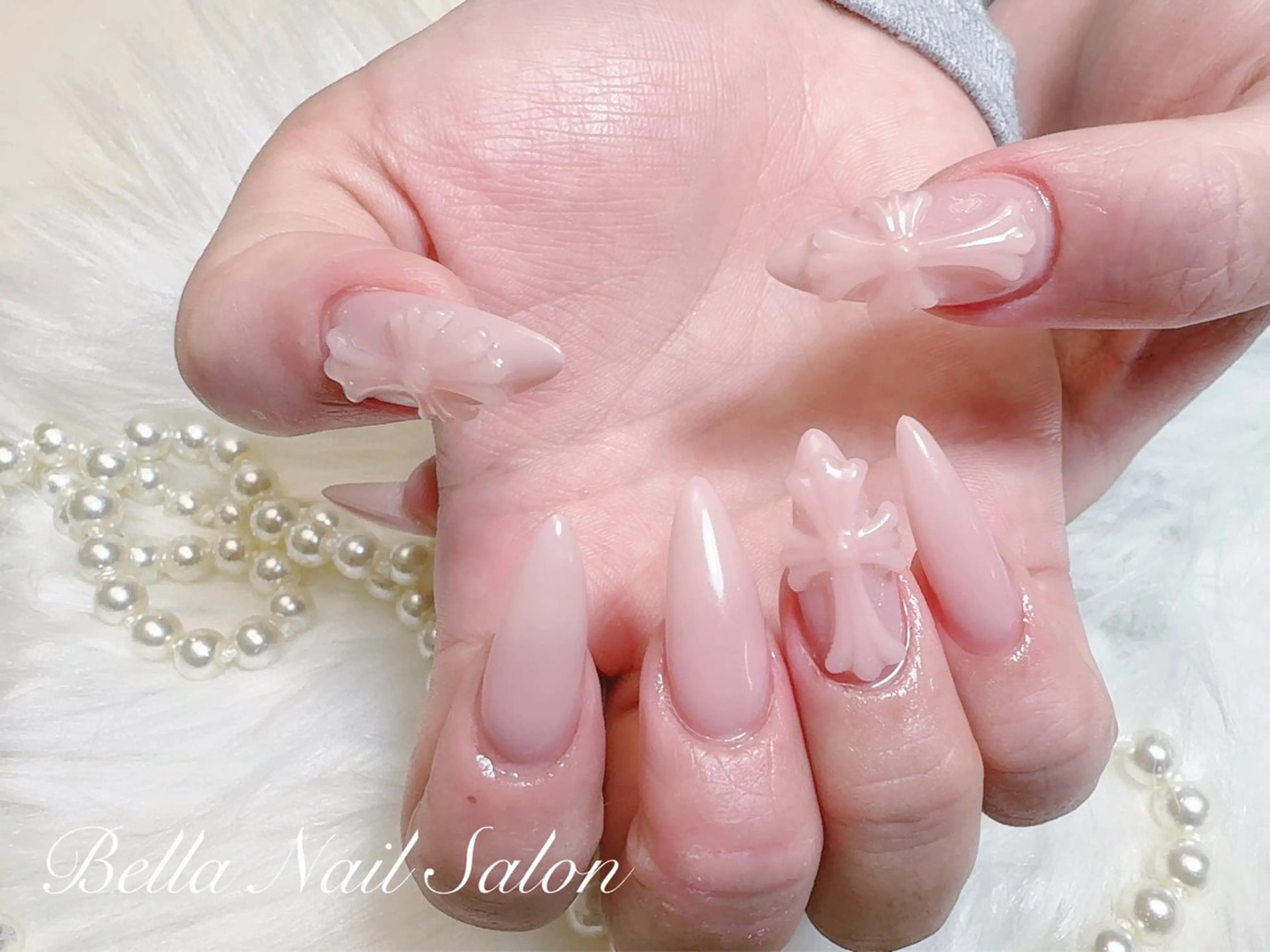 ネイル ハンドネイル Bella Nail Salonパラジェルのネイルデザイン