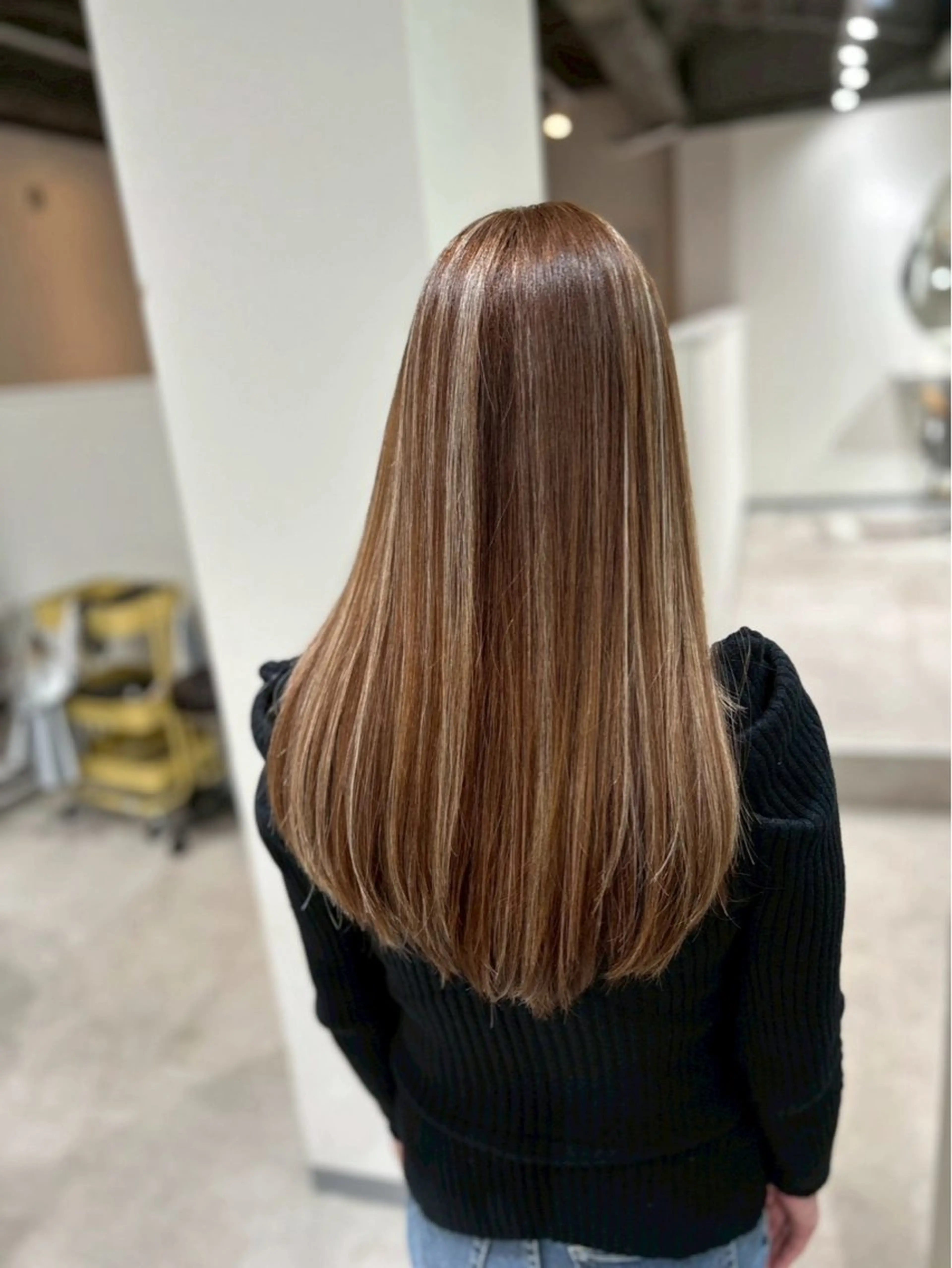 ロング カラー 大和市の白髪ぼかし 職人￤柳川拓哉のヘアスタイル