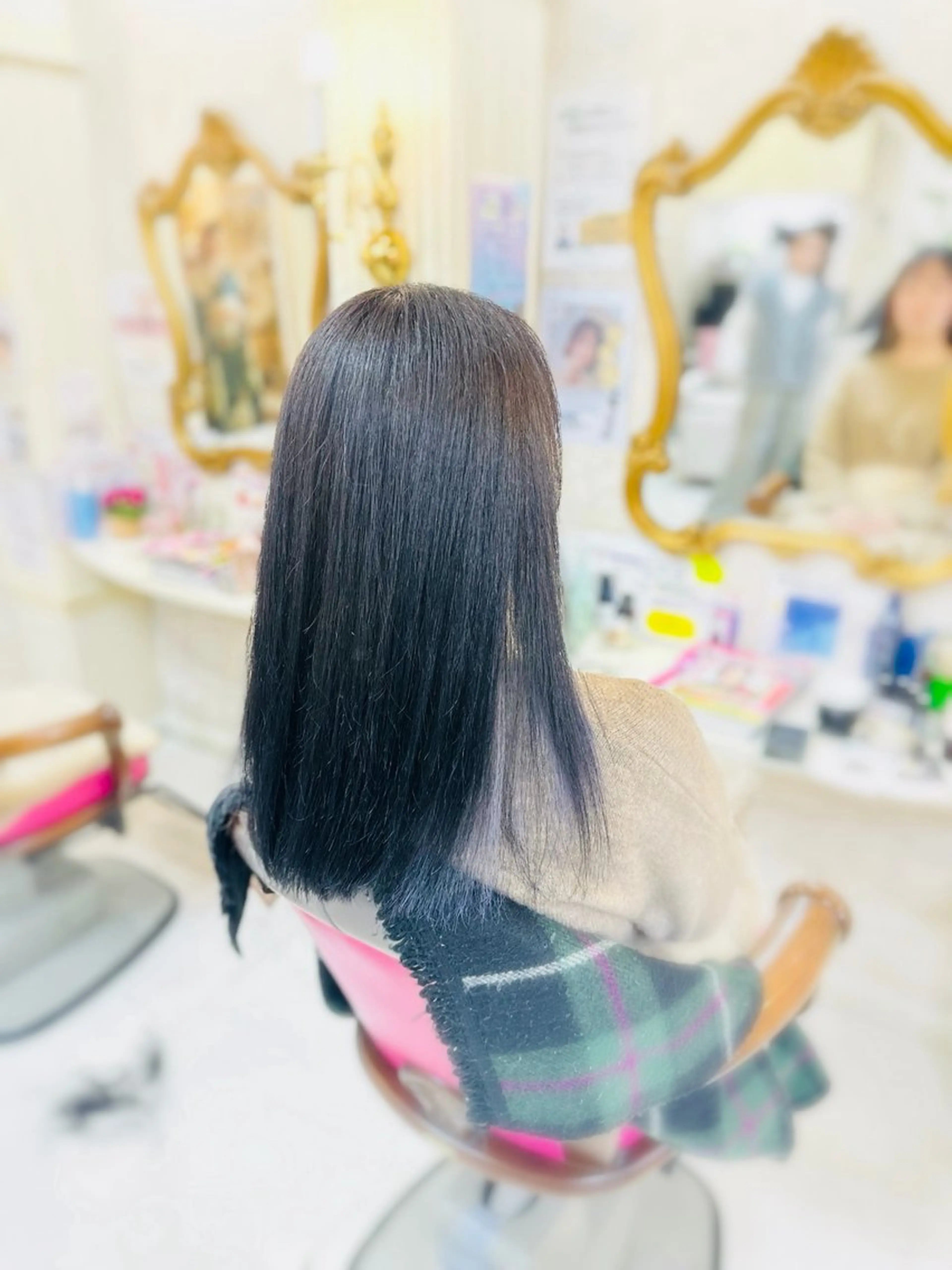 ロング カット 菅沼 美咲のヘアスタイル