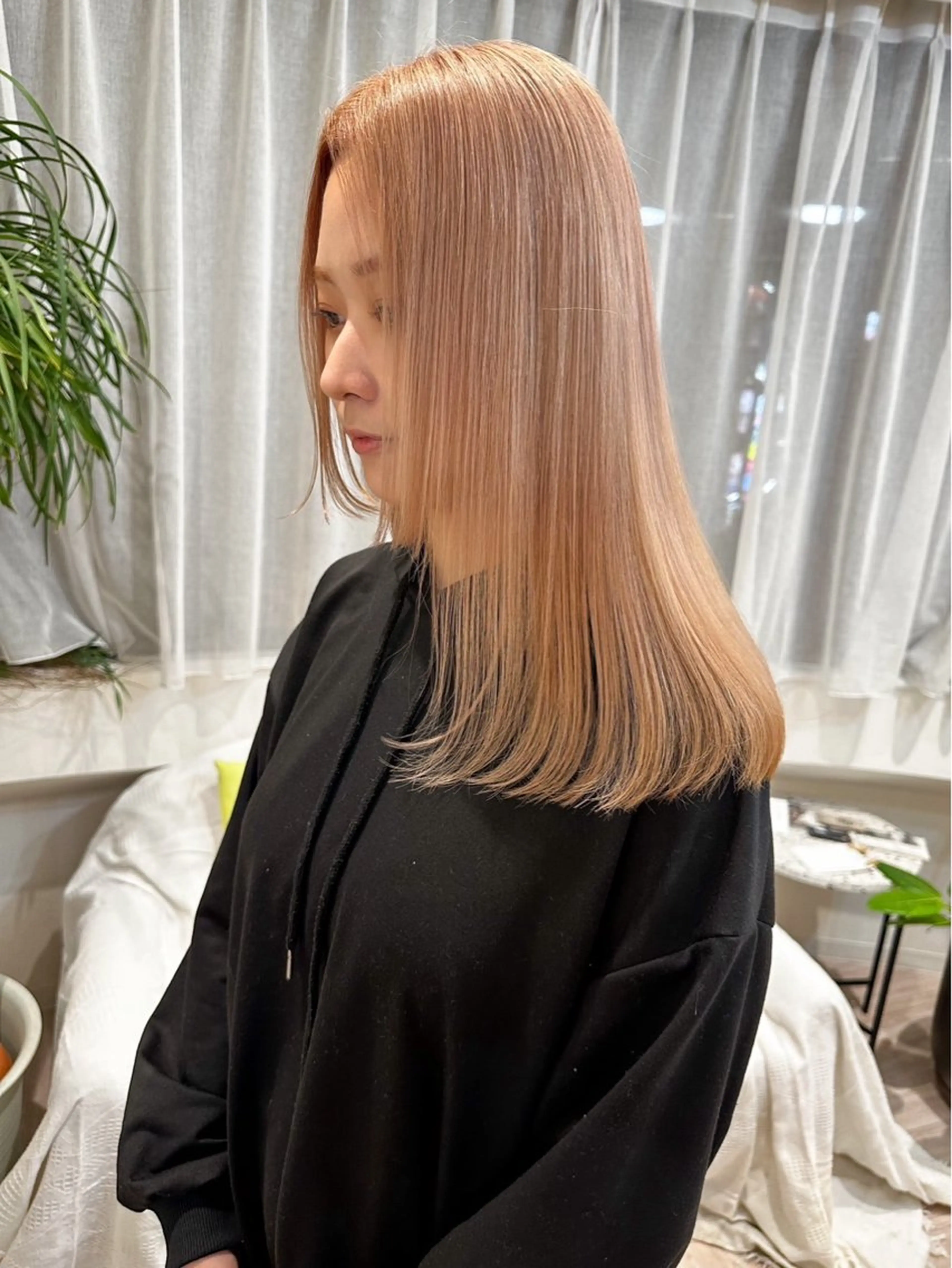 カラー め みのヘアスタイル