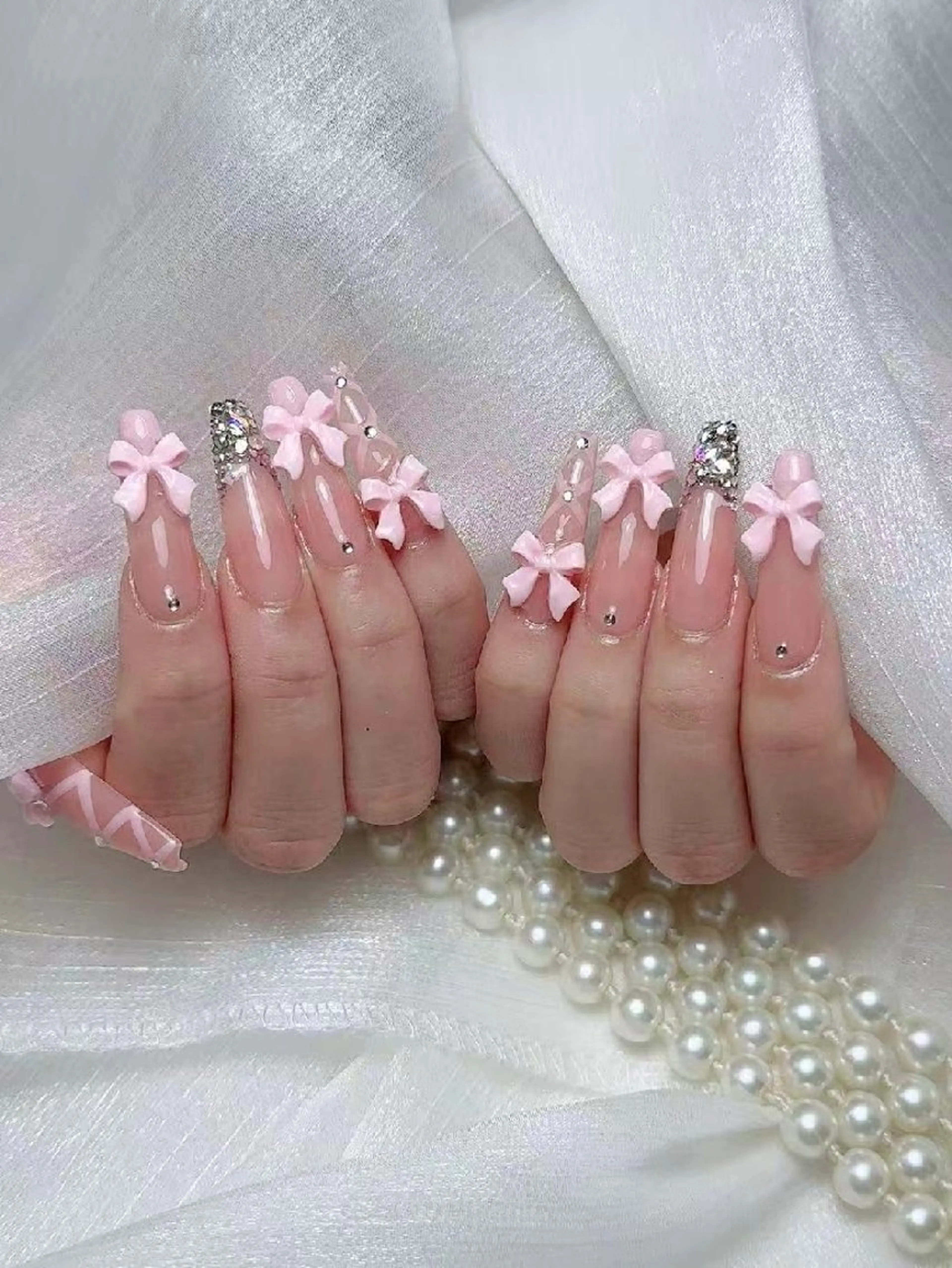 ネイル ENsalon AKIRAのネイルデザイン