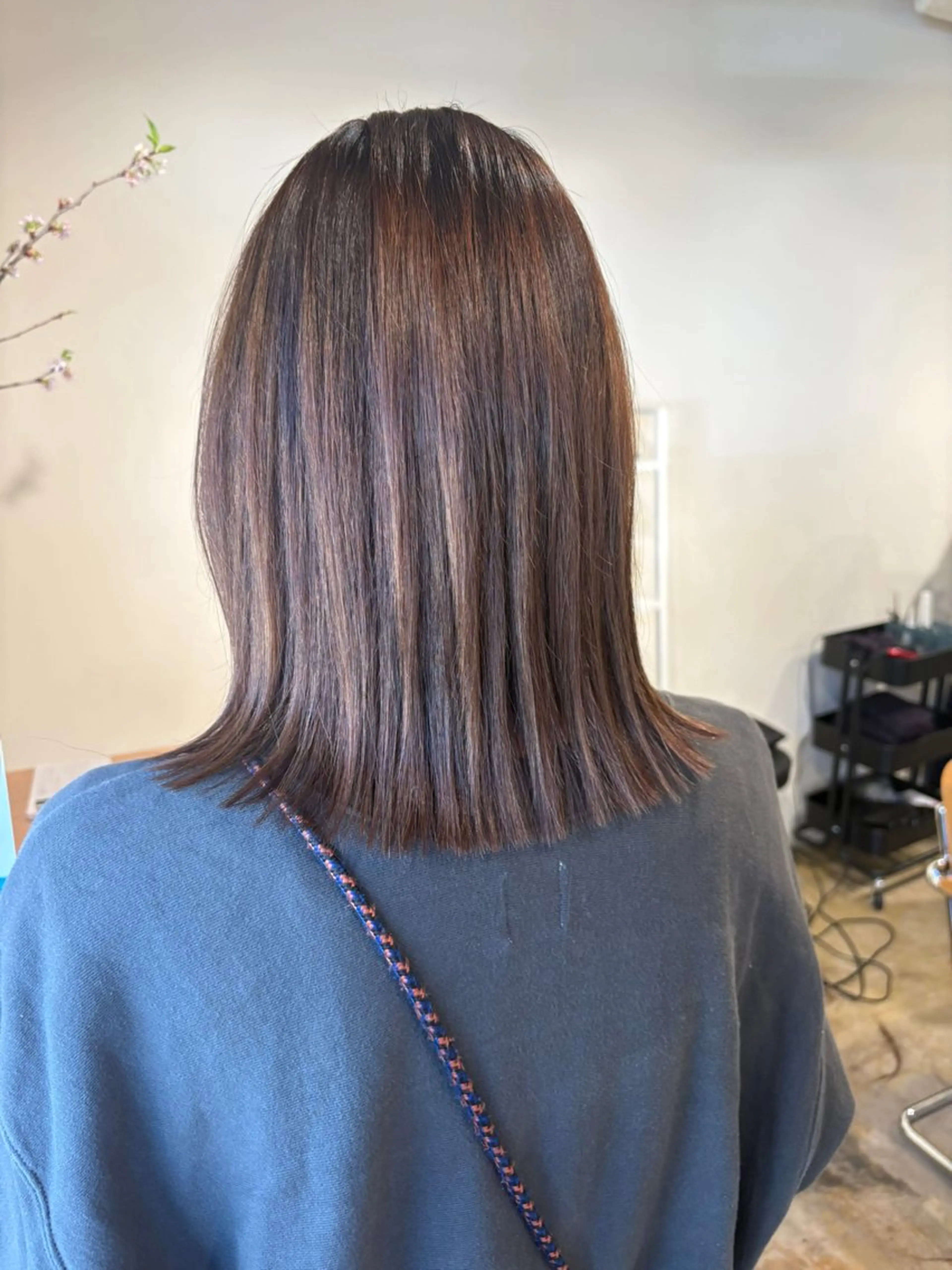 ミディアム カラー トリートメント カット ヘアカラー トリートメント Time is mummyのヘアスタイル