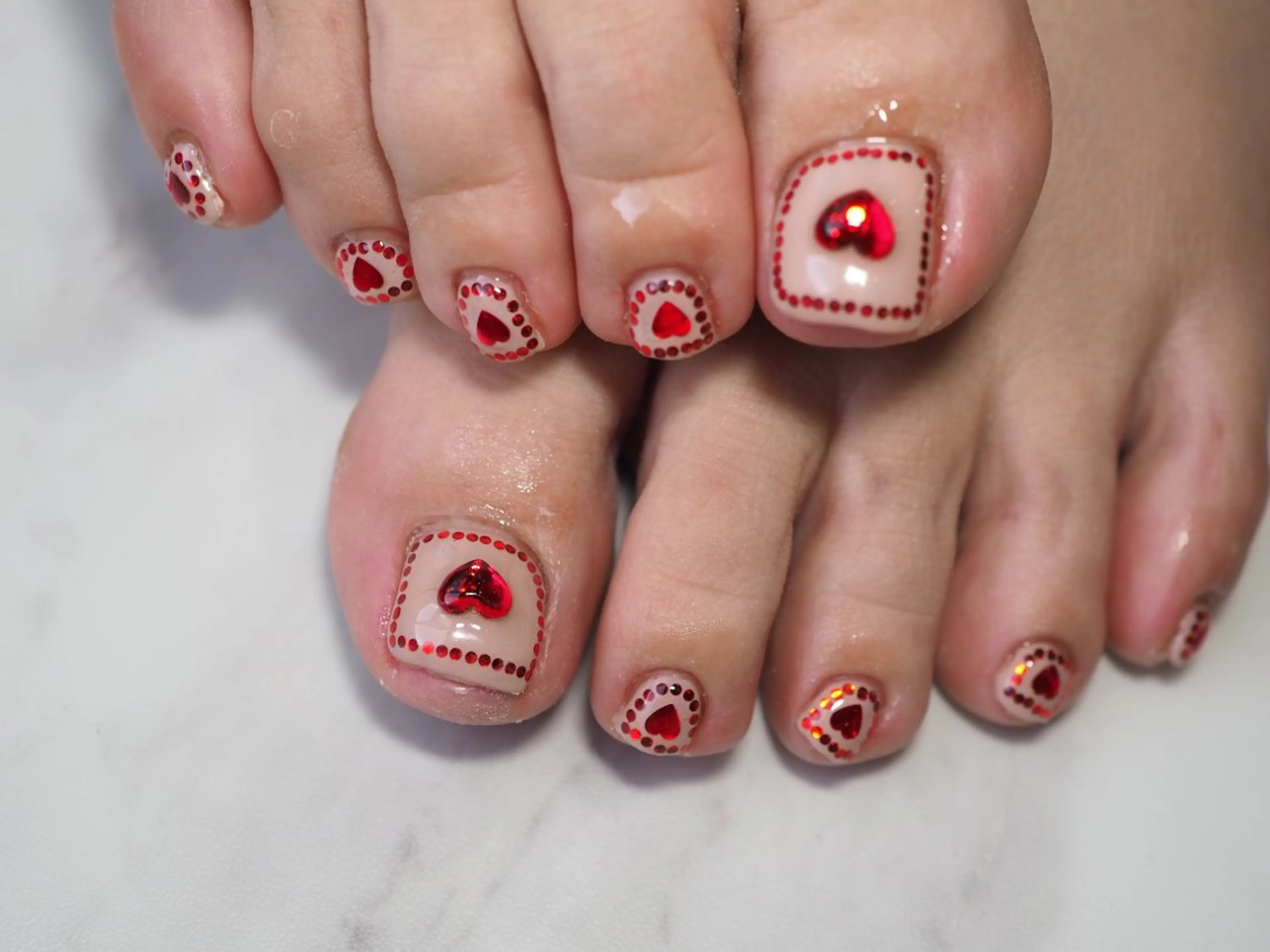 ネイル フットネイル LUANA 里菜のネイルデザイン