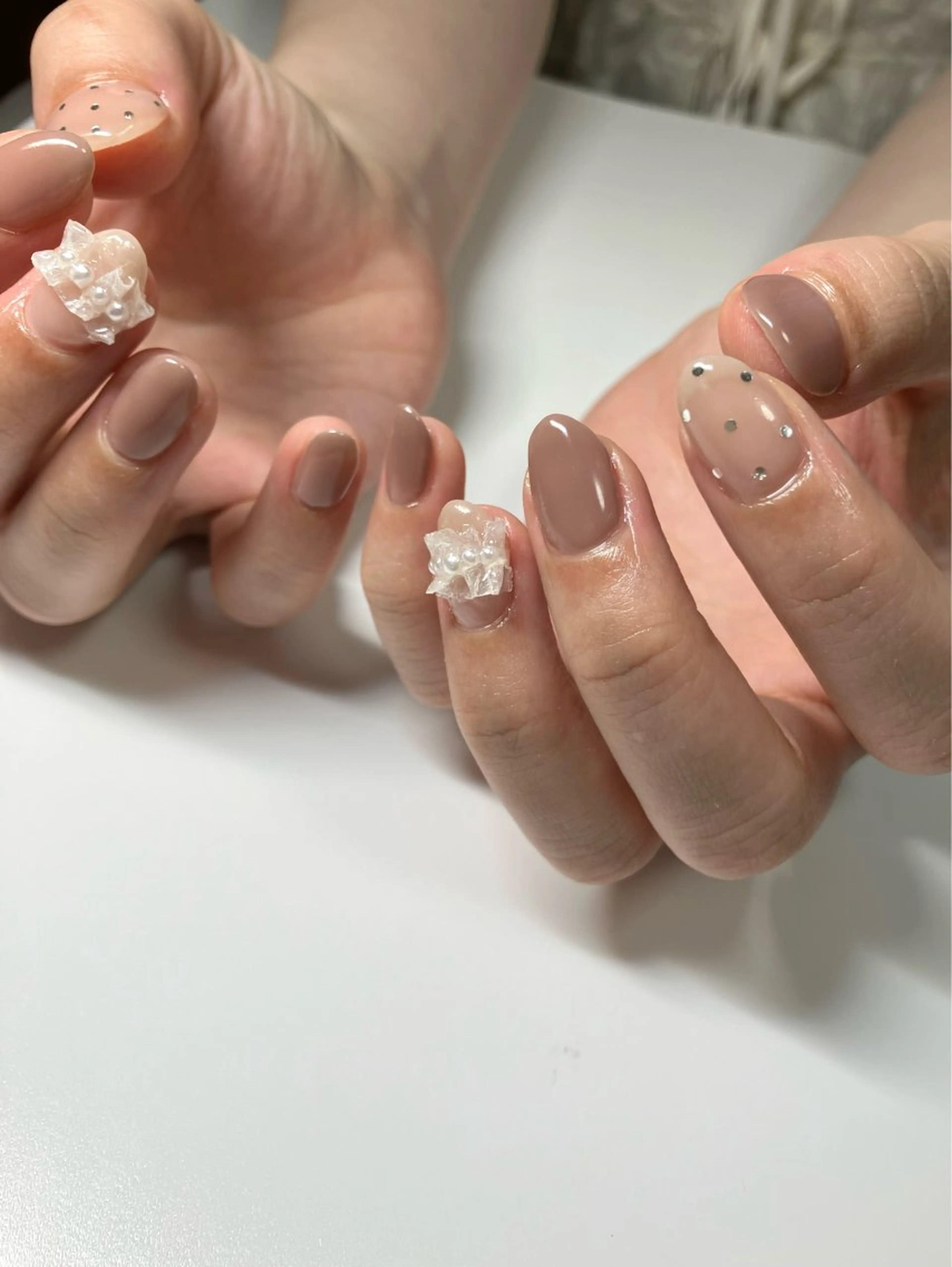 ネイル シンプルネイル ハンドネイル Lis nail. 🕊yuriのネイルデザイン