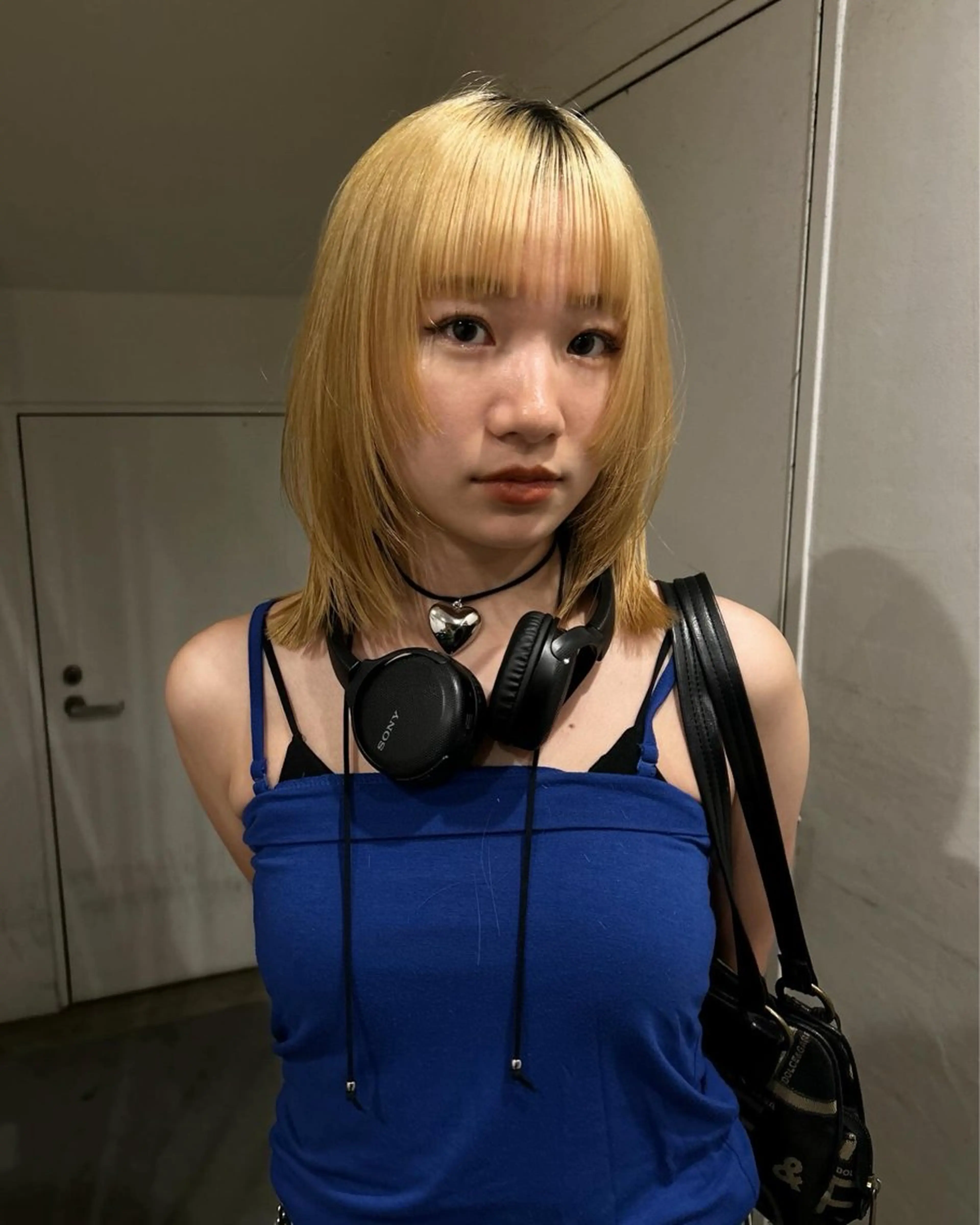 ミディアム レイヤーカット hen所属・心斎橋/レイヤー/ ブリーチ/モエのヘアスタイル