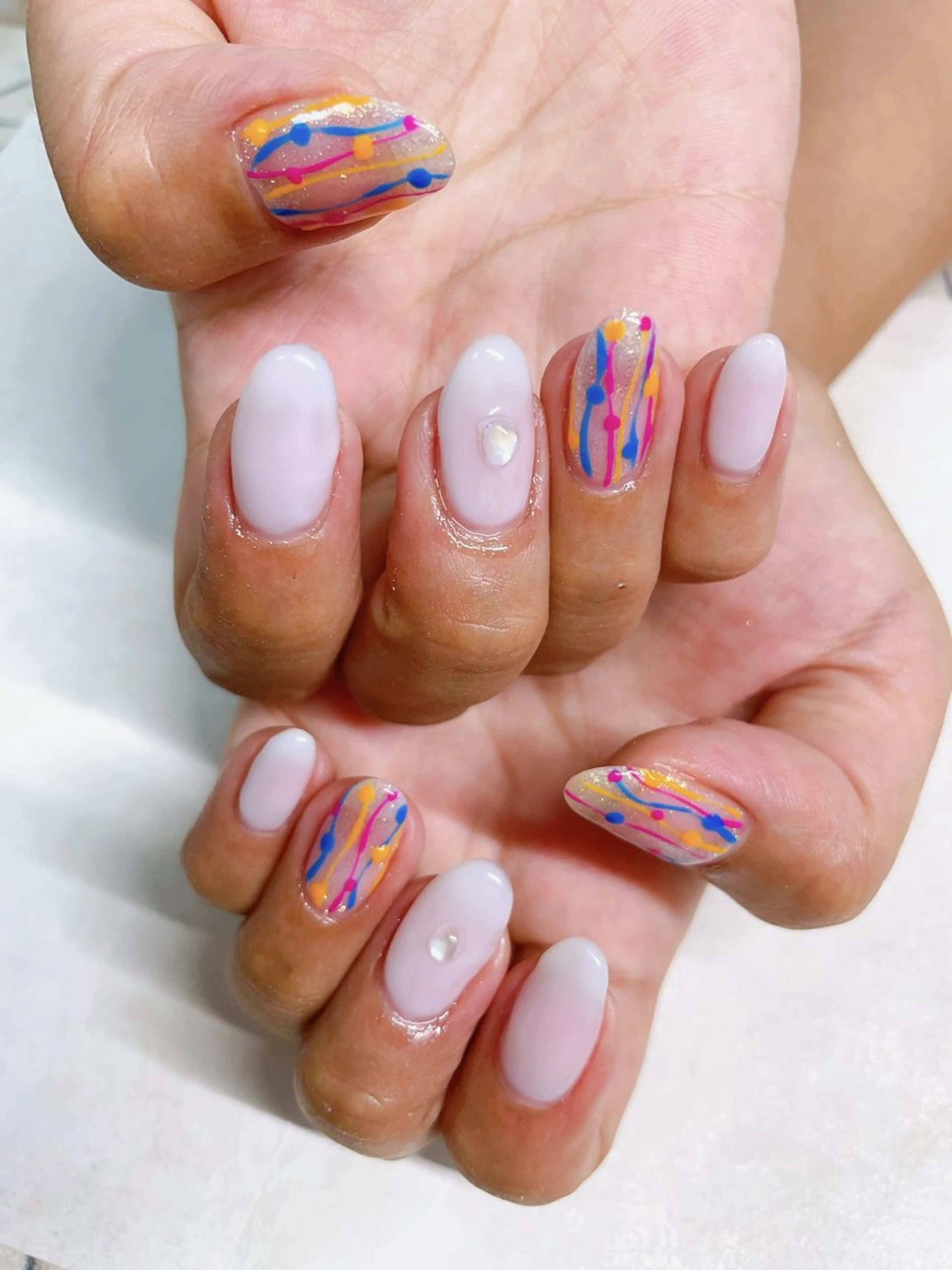 ネイル オーロラネイル フラワーネイル フットネイル フレンチネイル ジェルネイル mogunail &blowのネイルデザイン