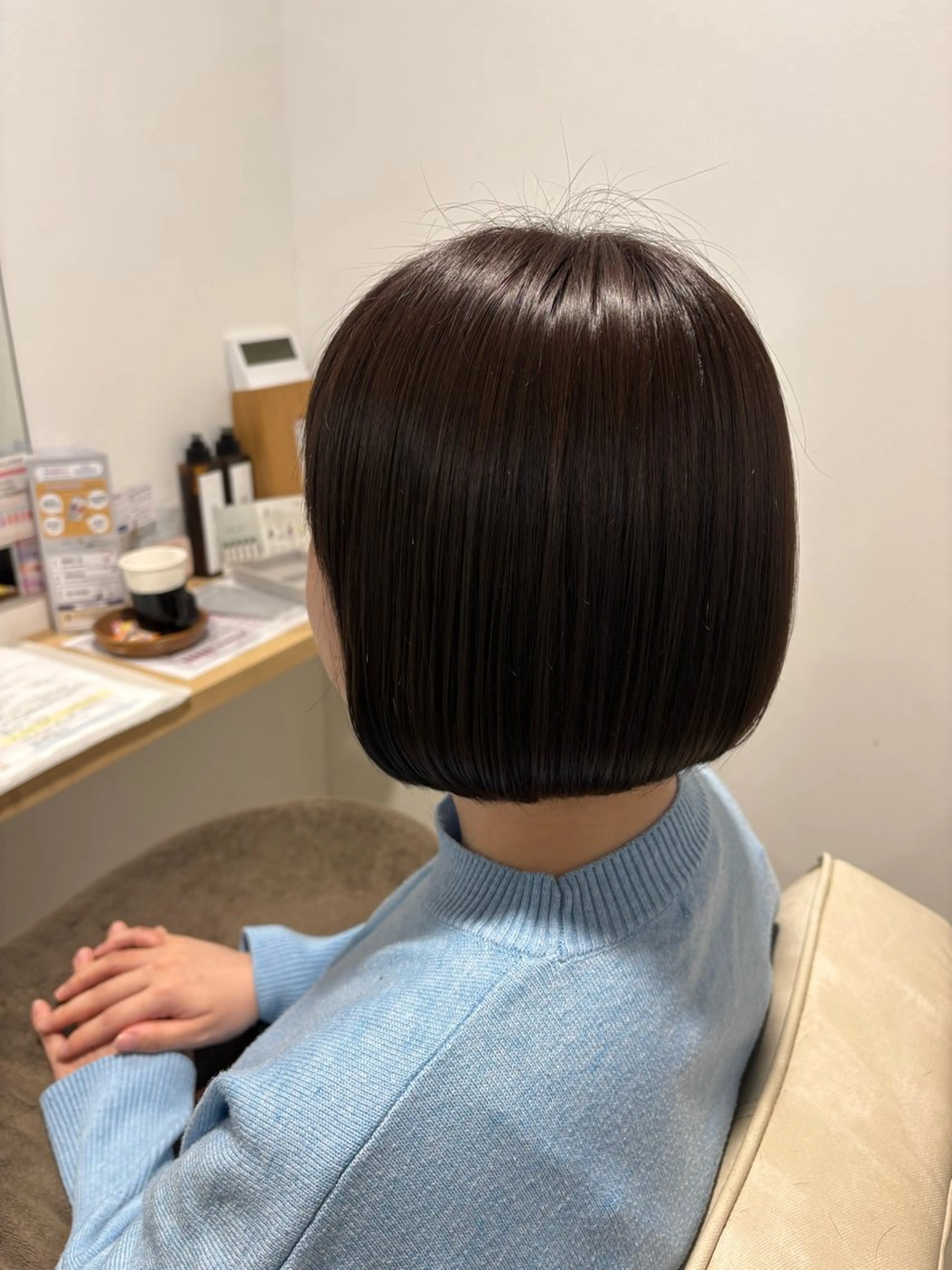 ショート カラー イヤリングカラー ボブ カット ヘアカラー 藤原仁美/レイヤー /透明感カラーのヘアスタイル