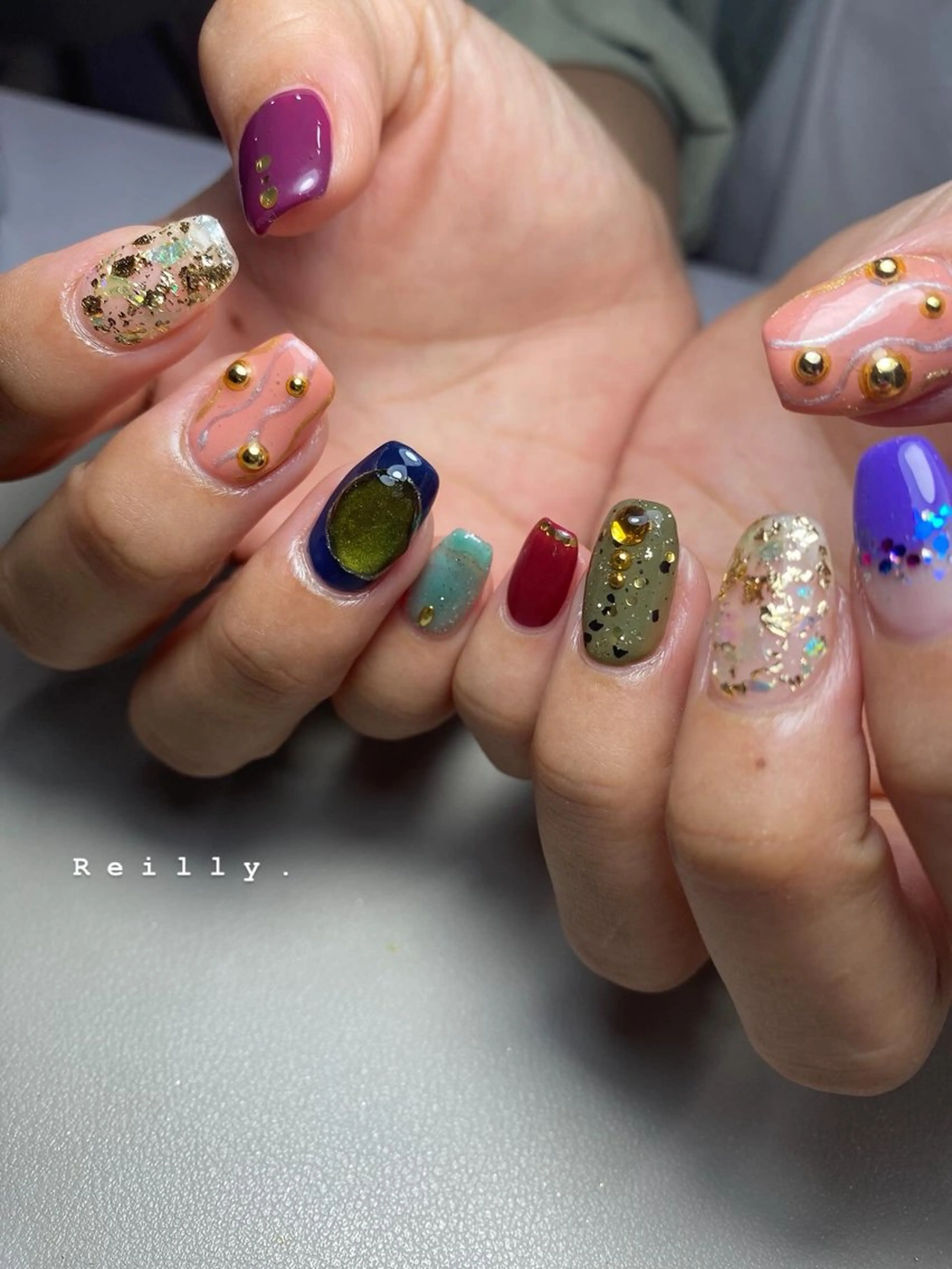 ネイル フラッシュネイル フレンチネイル ジェルネイル グラデーション ラメ(グリッター) REILLY.　private nail salon所属・Marina 《REILLY.》のネイルデザイン