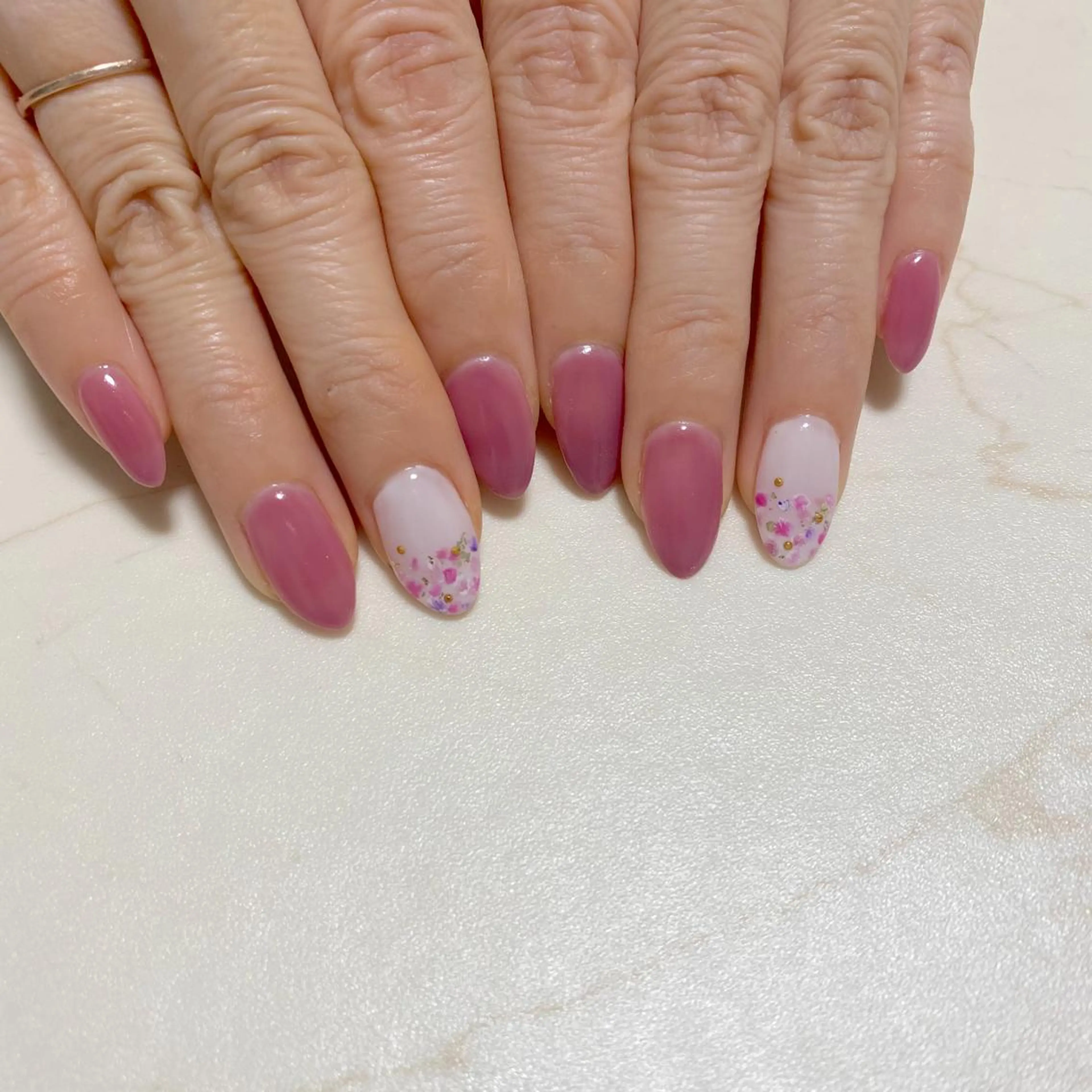 ネイル NAILSALON RandU...のネイルデザイン