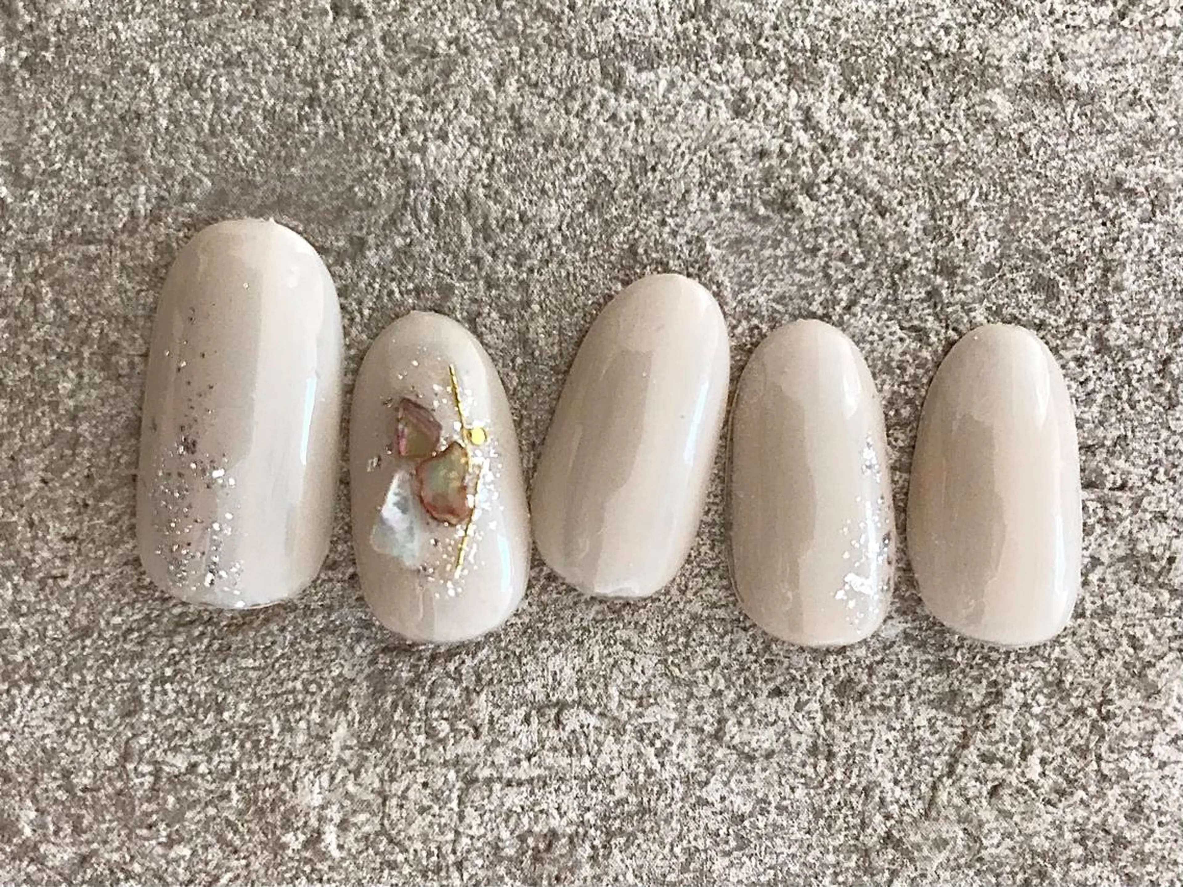 ネイル mogunail &blowのネイルデザイン