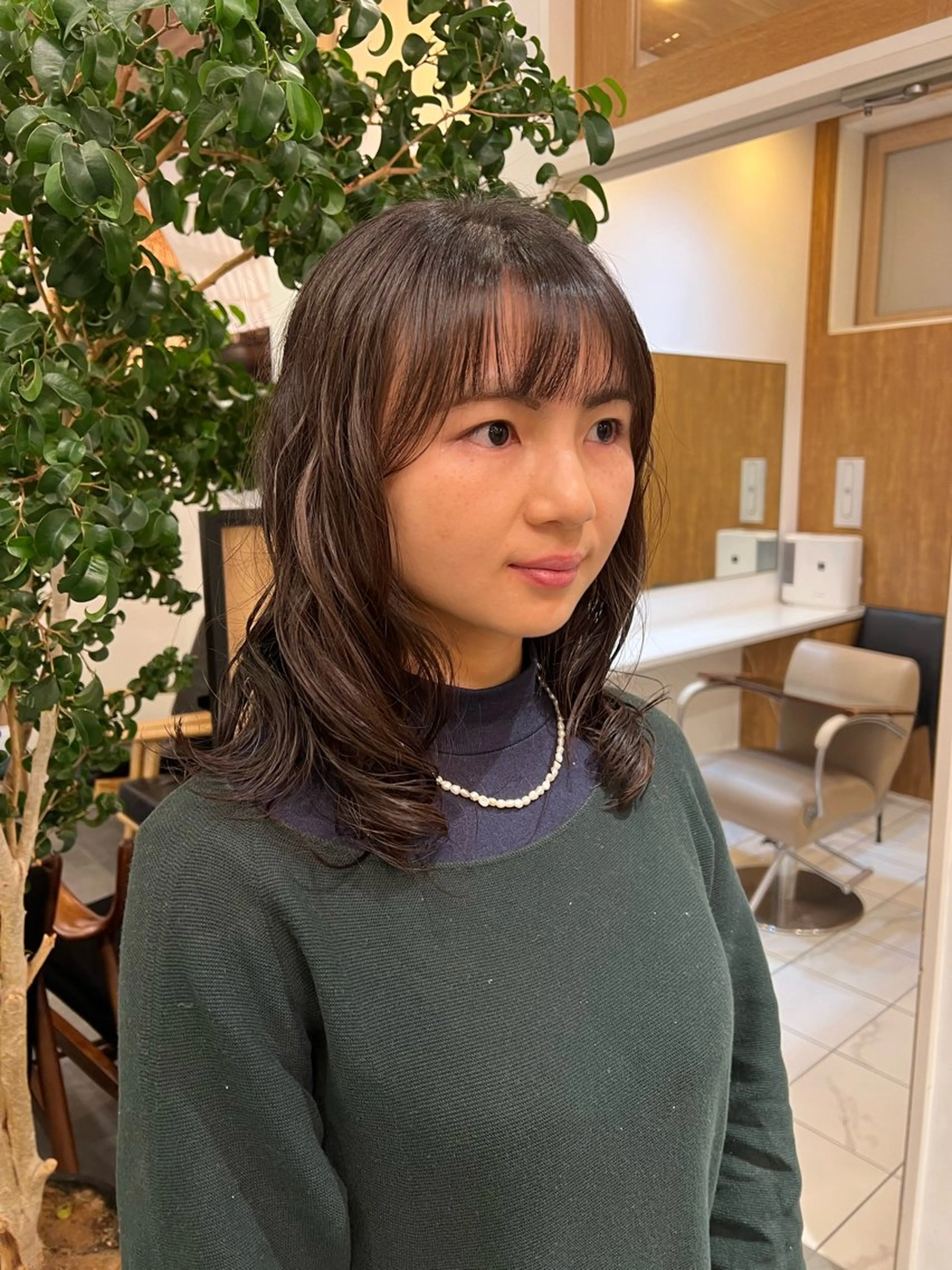 セミロング 村中 逸紀のヘアスタイル