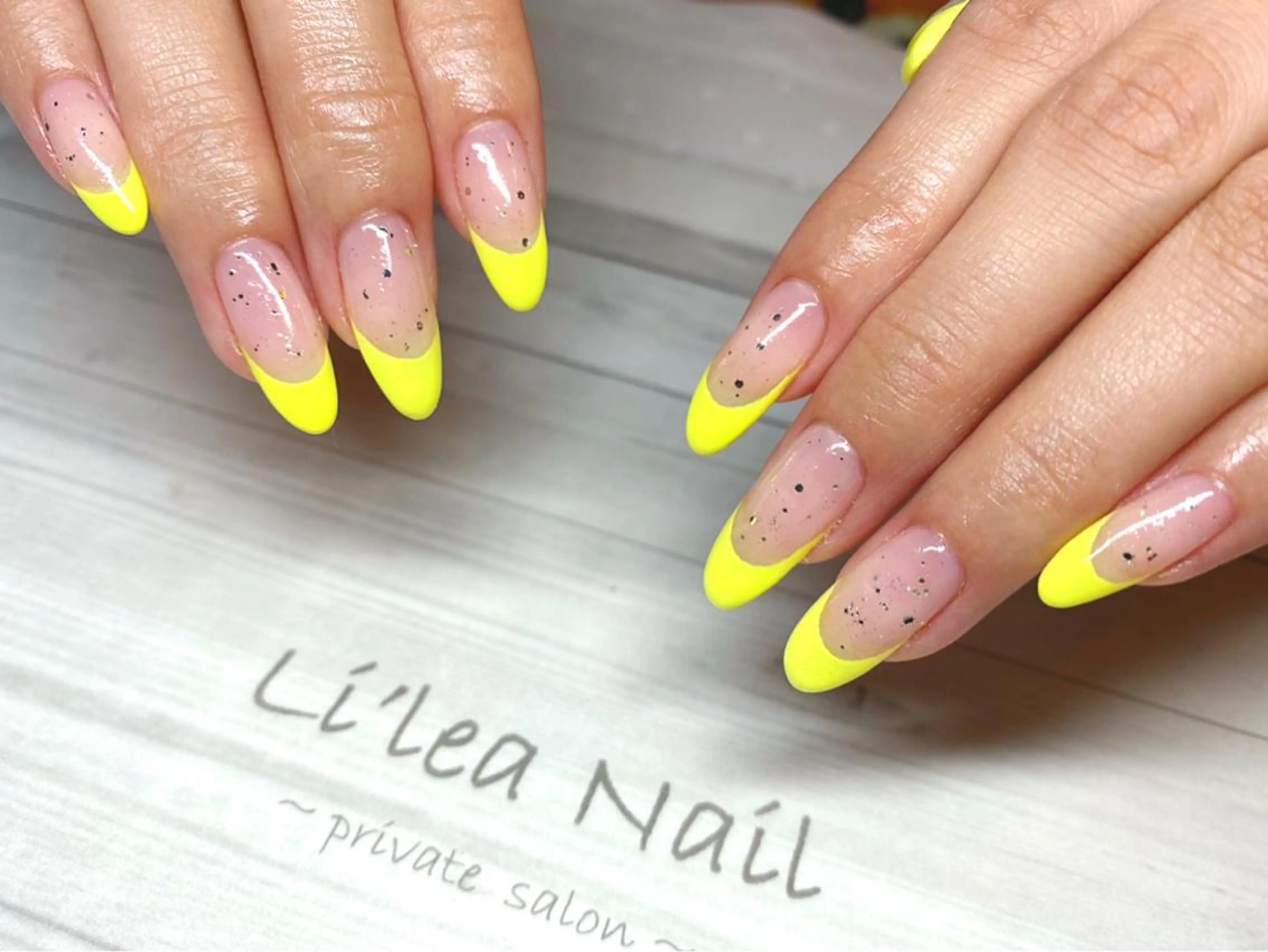 ネイル Li'leaNail AINAのネイルデザイン