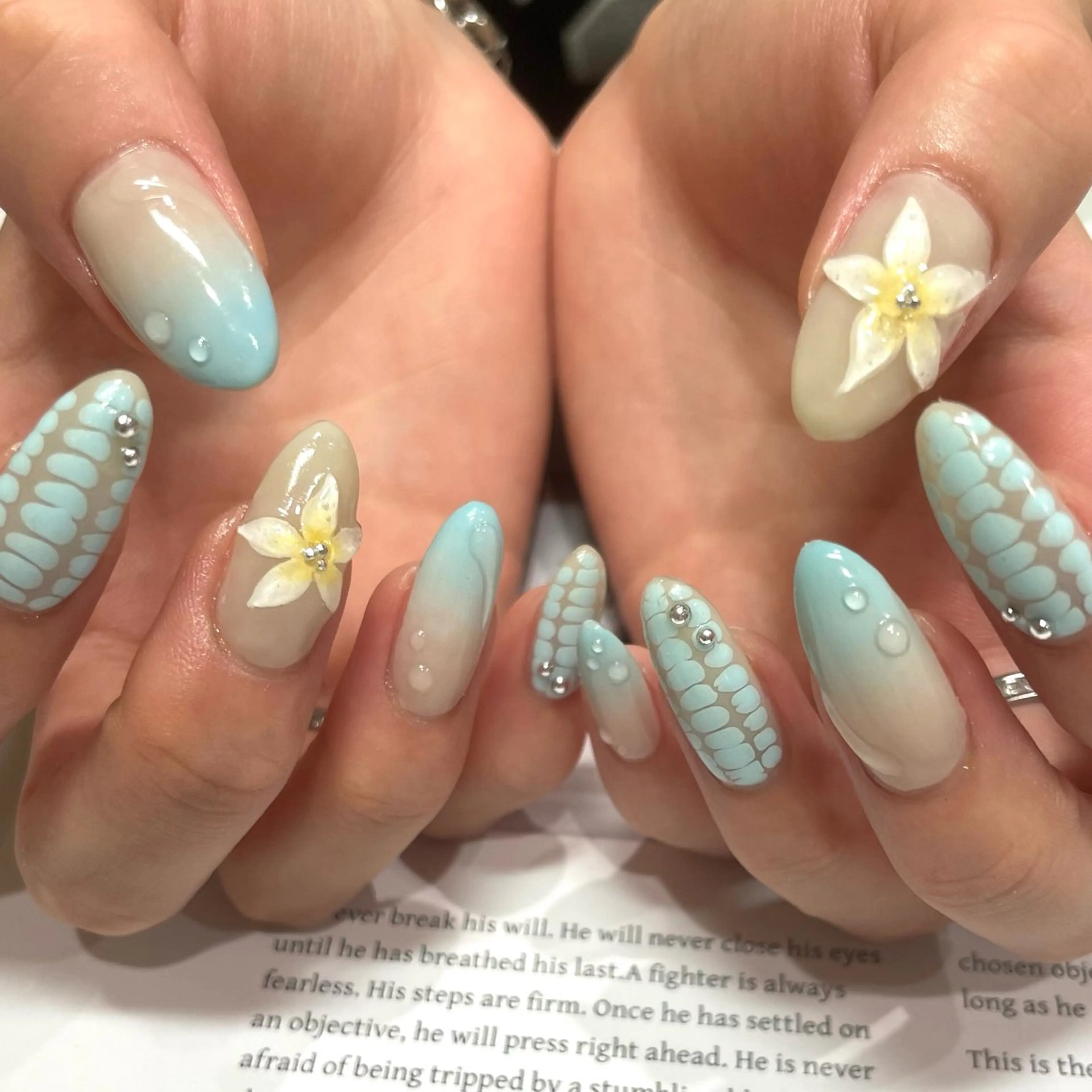 ネイル Allure MIZUKIのネイルデザイン