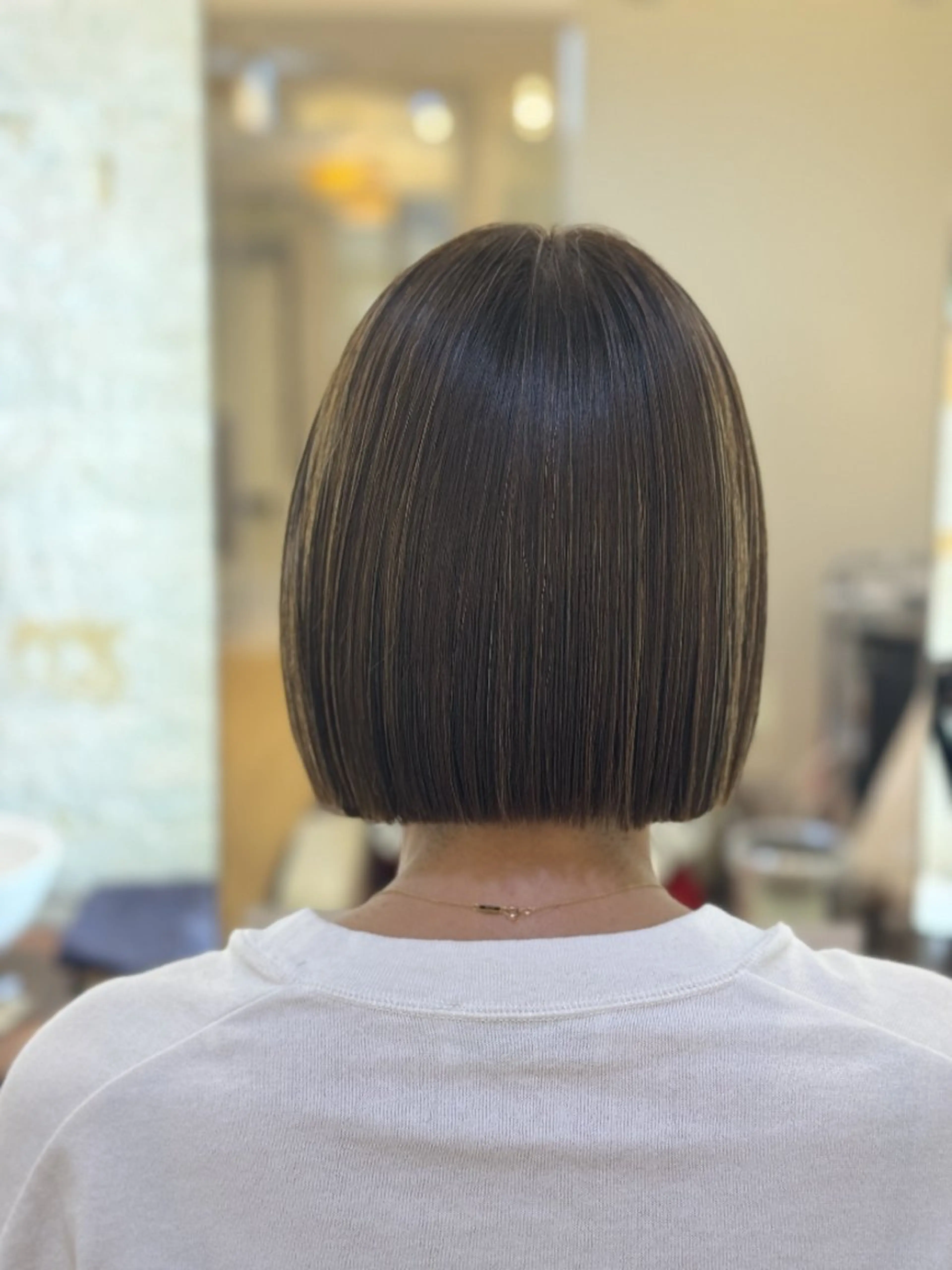 ショートヘア【髪質改善カラ】ー➕️カット➕トリートメントの写真