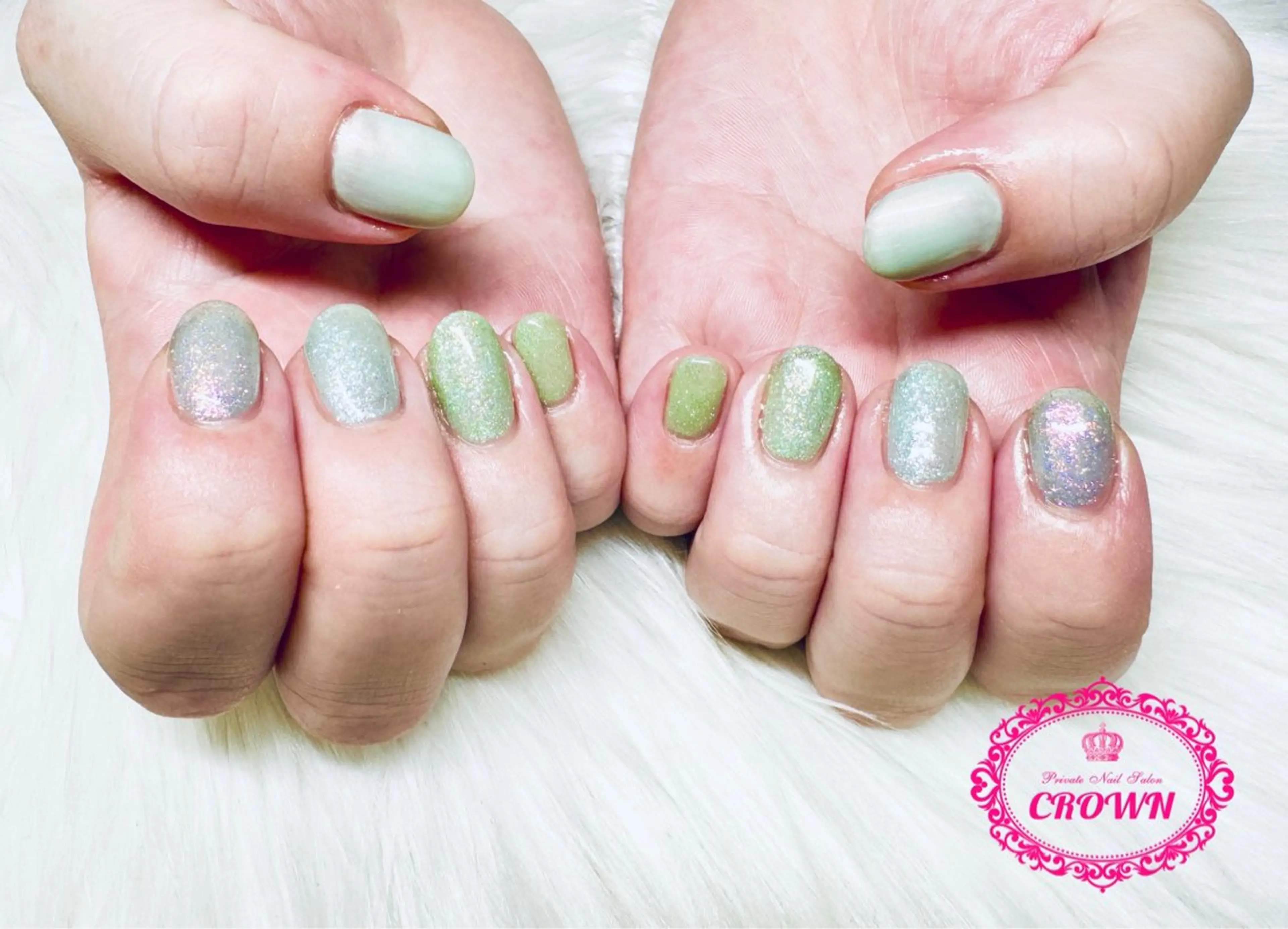 ネイル CROWN プライベートサロンのネイルデザイン