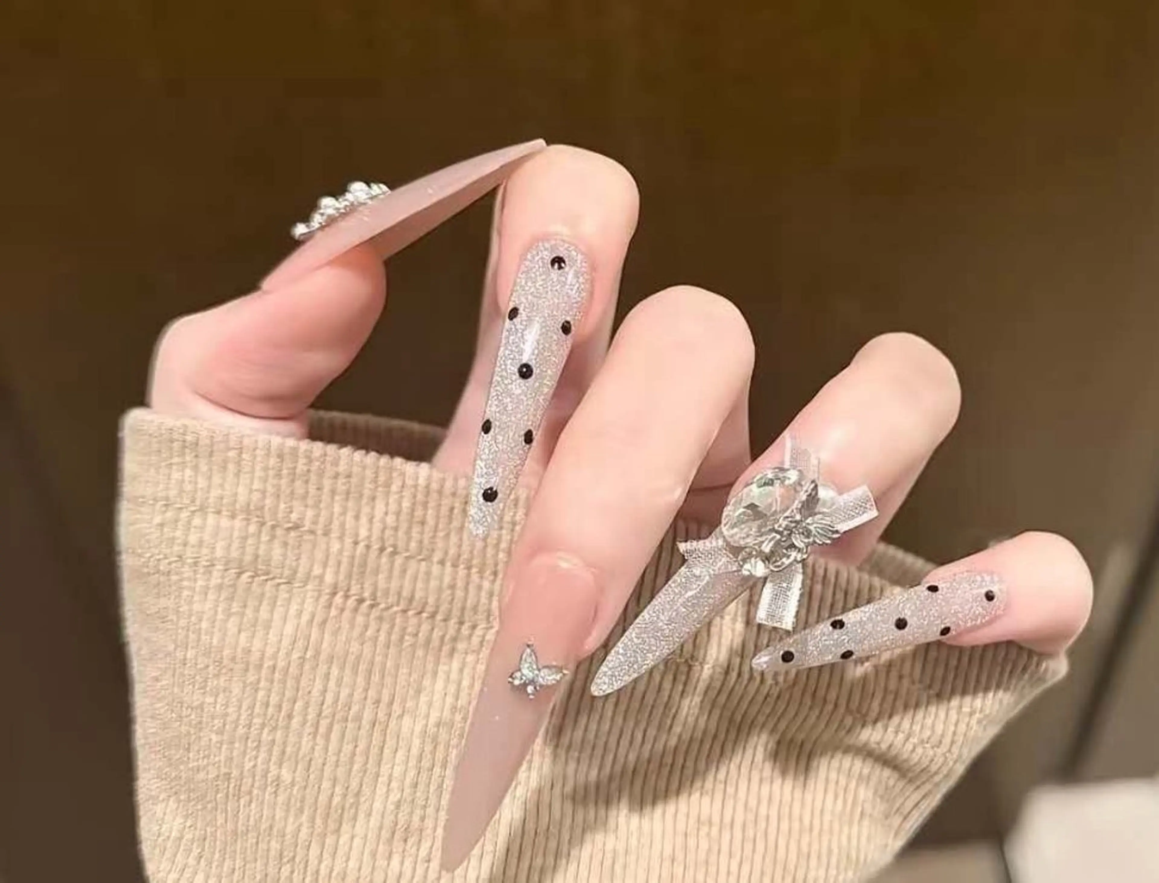 ネイル 小島 千尋のネイルデザイン