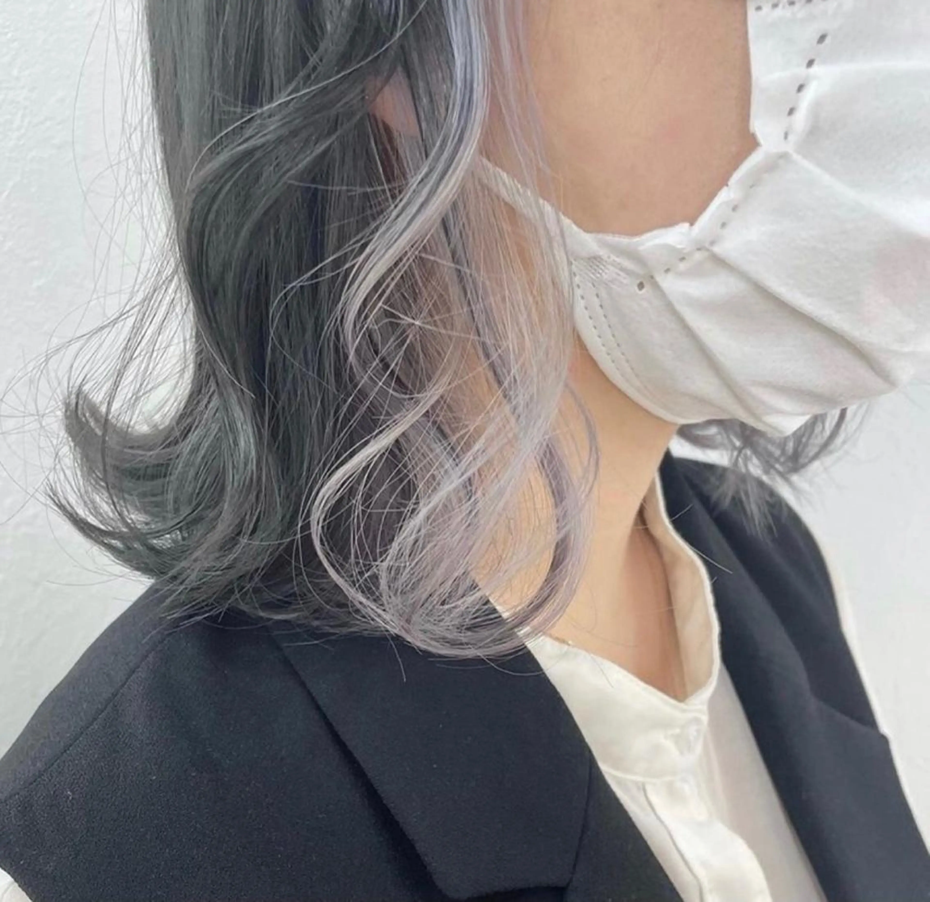 ミディアム カラー MANAMI 🥀ウルフカットのヘアスタイル