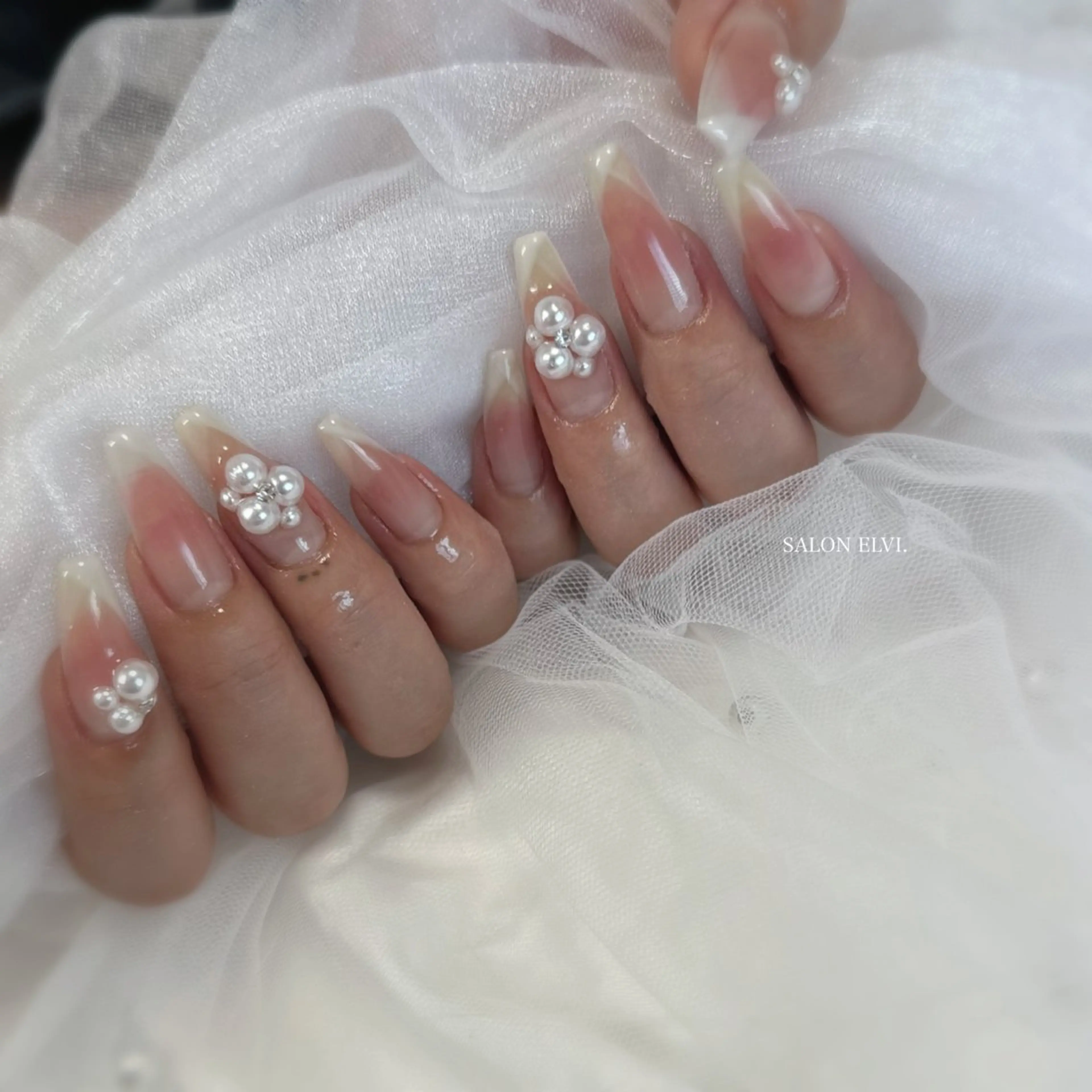 ネイル SALON ELVI.のネイルデザイン