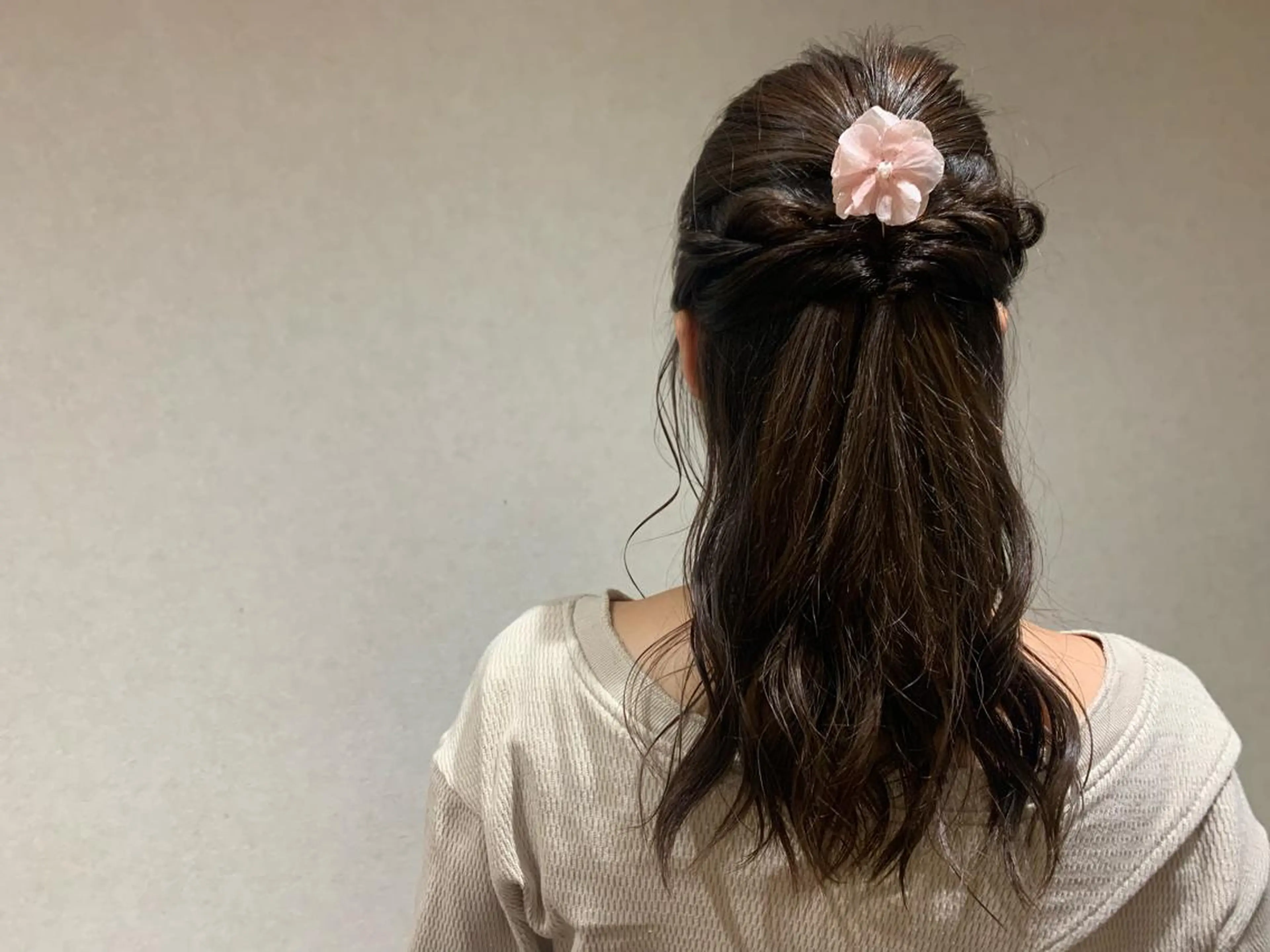 ロング カラー ヘアアレンジ カット ヘアカラー yamauchi mikuのヘアスタイル