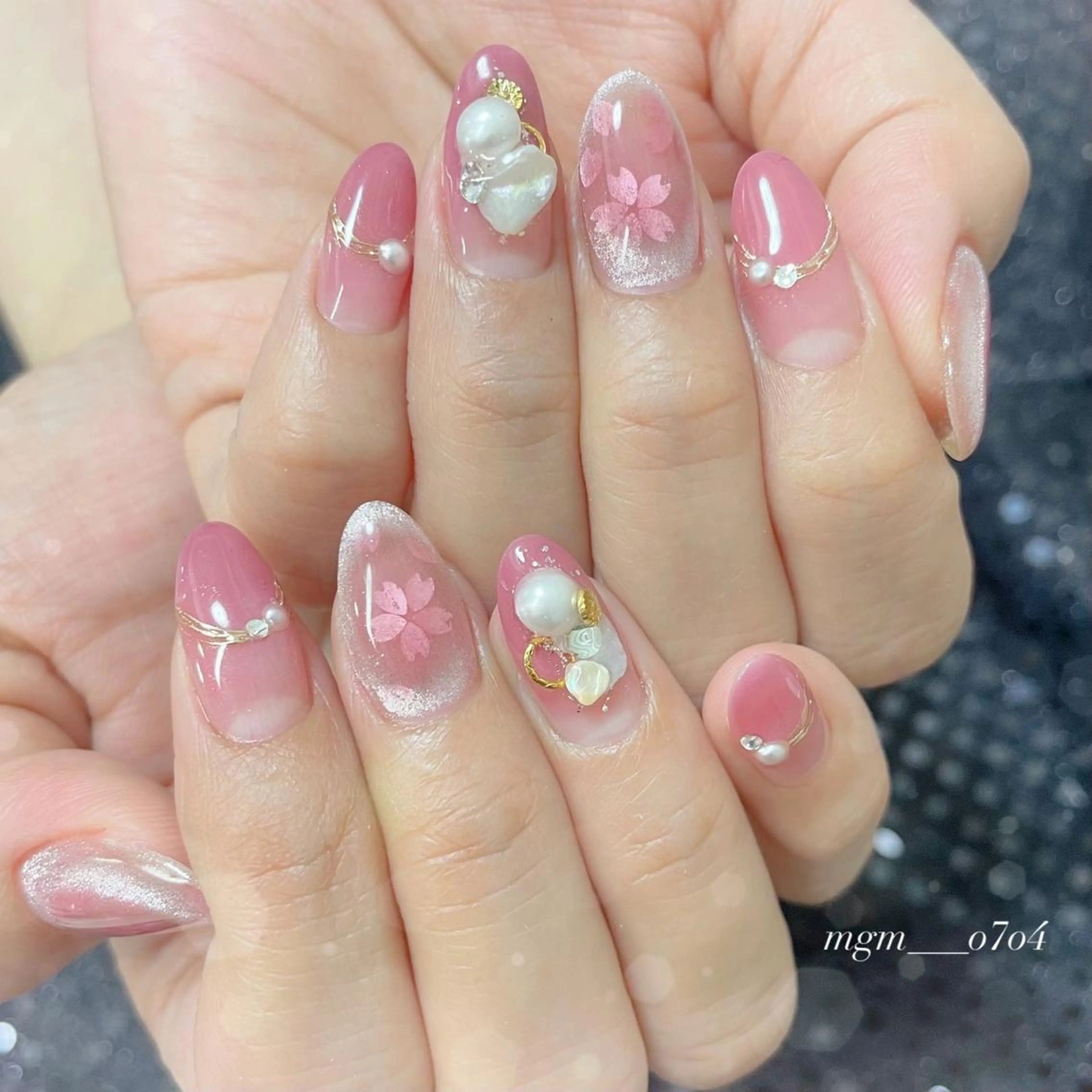 ネイル ハンドネイル ハンドケア MoON...❤︎ MeGuのネイルデザイン