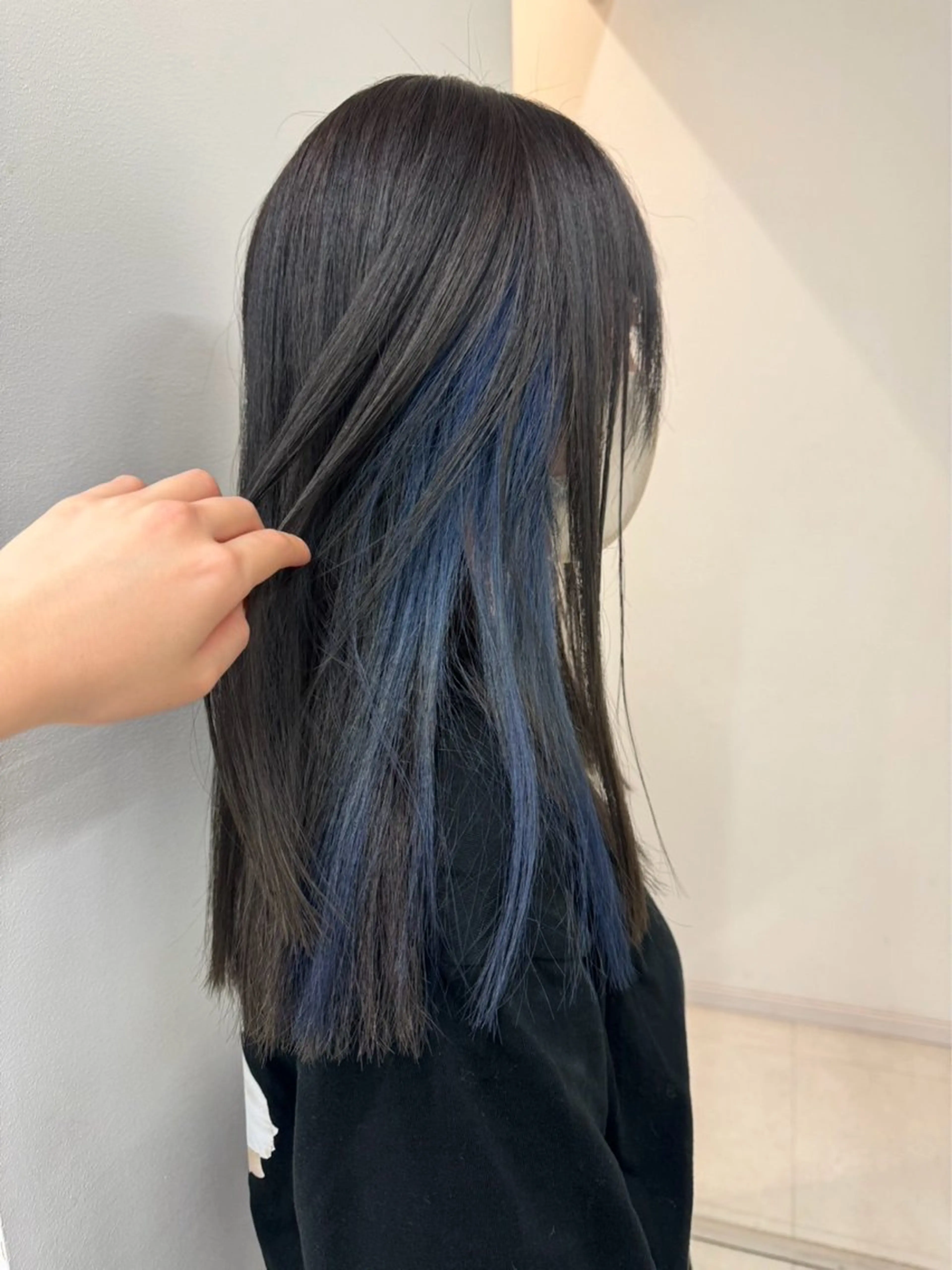 ミディアム カラー 🫧ハイトーン✨格安 より質💐マンツーマのヘアスタイル