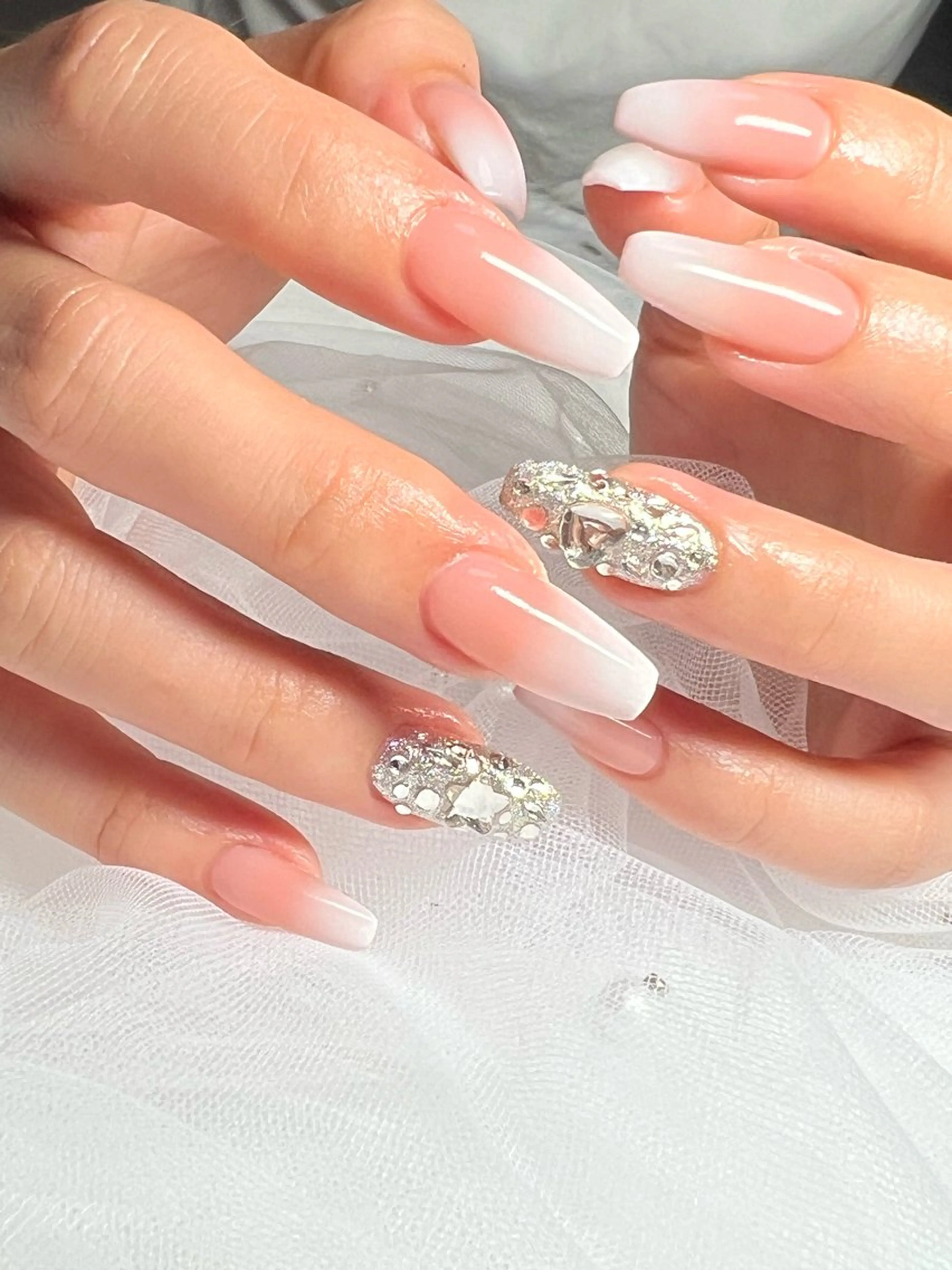 ネイル 鮎川 沙希のネイルデザイン