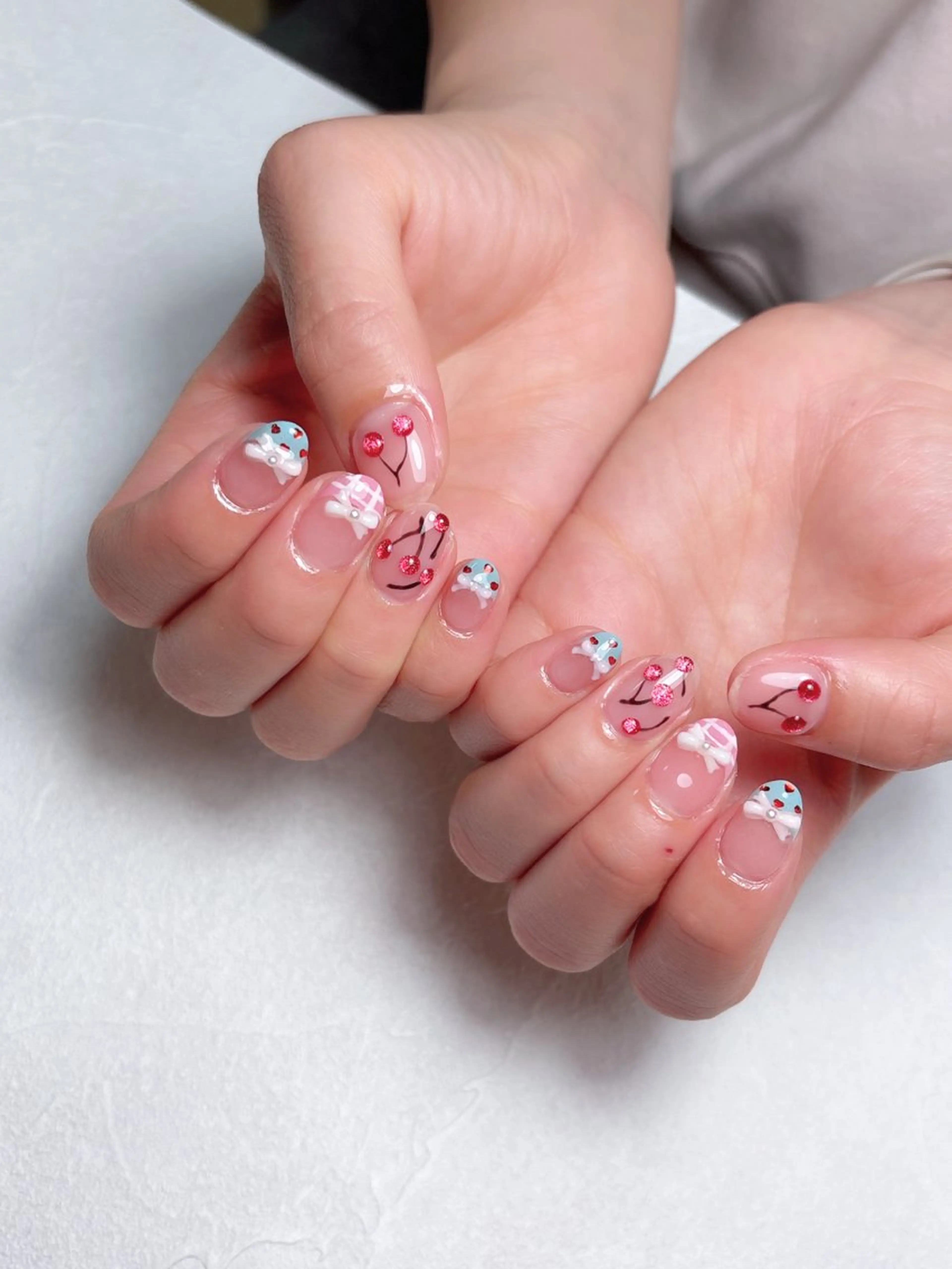 ネイル 💅ネイルハウス🏡 🎀TOMO🎀のネイルデザイン