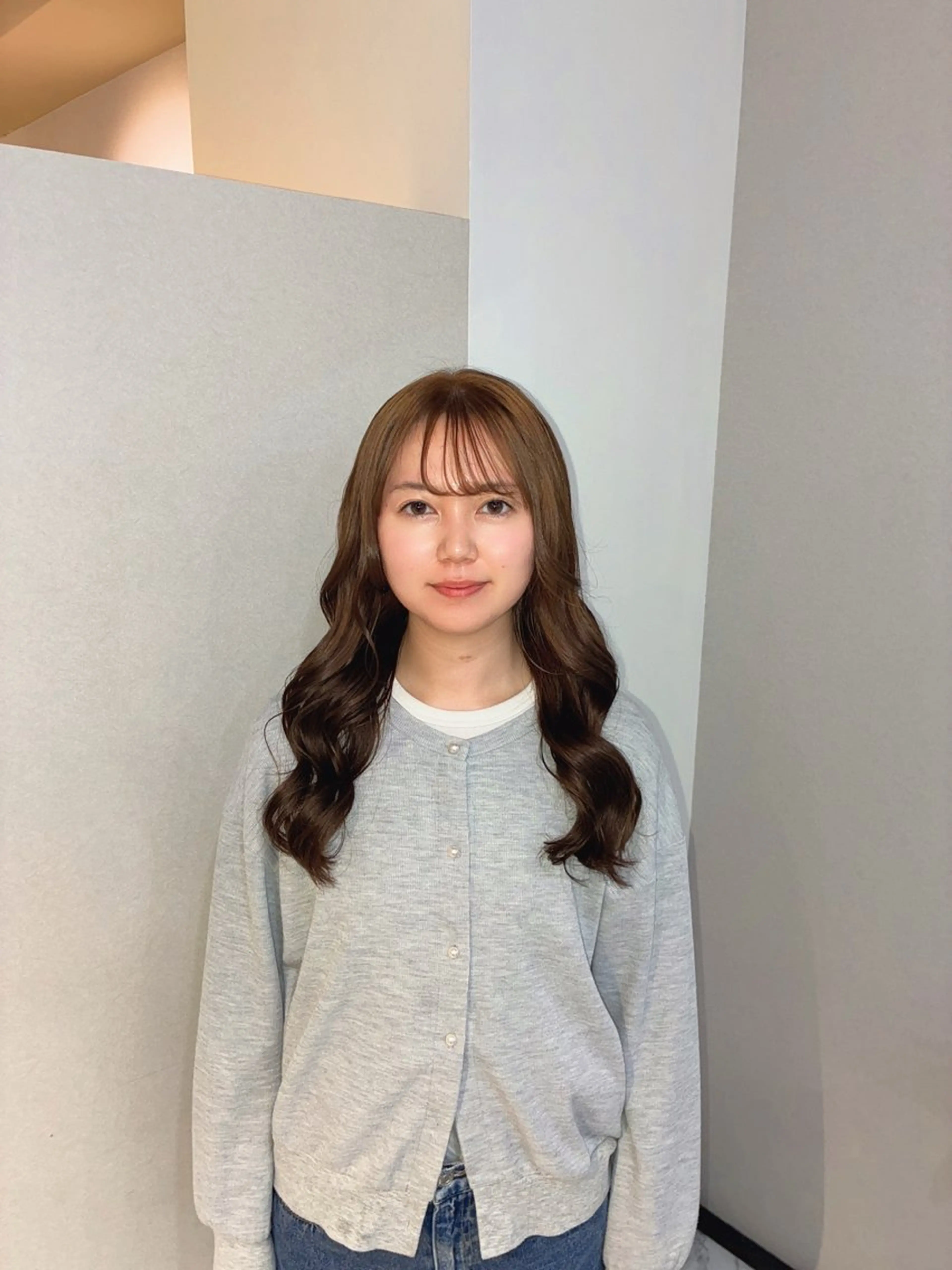 カラー ベージュカラー ハナダ メイのヘアスタイル