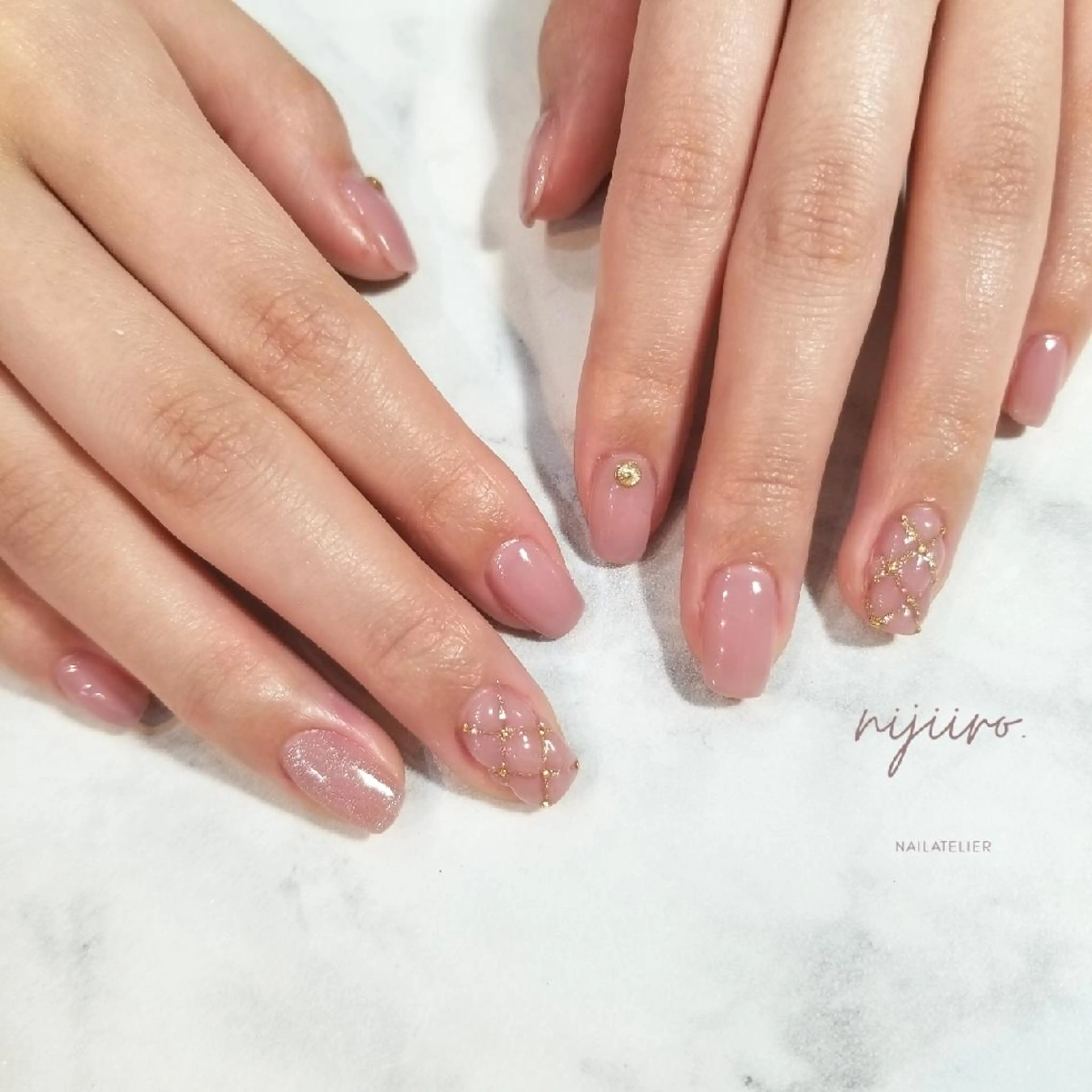 ネイル ハンドネイル nijiiro🌈 サトウのネイルデザイン