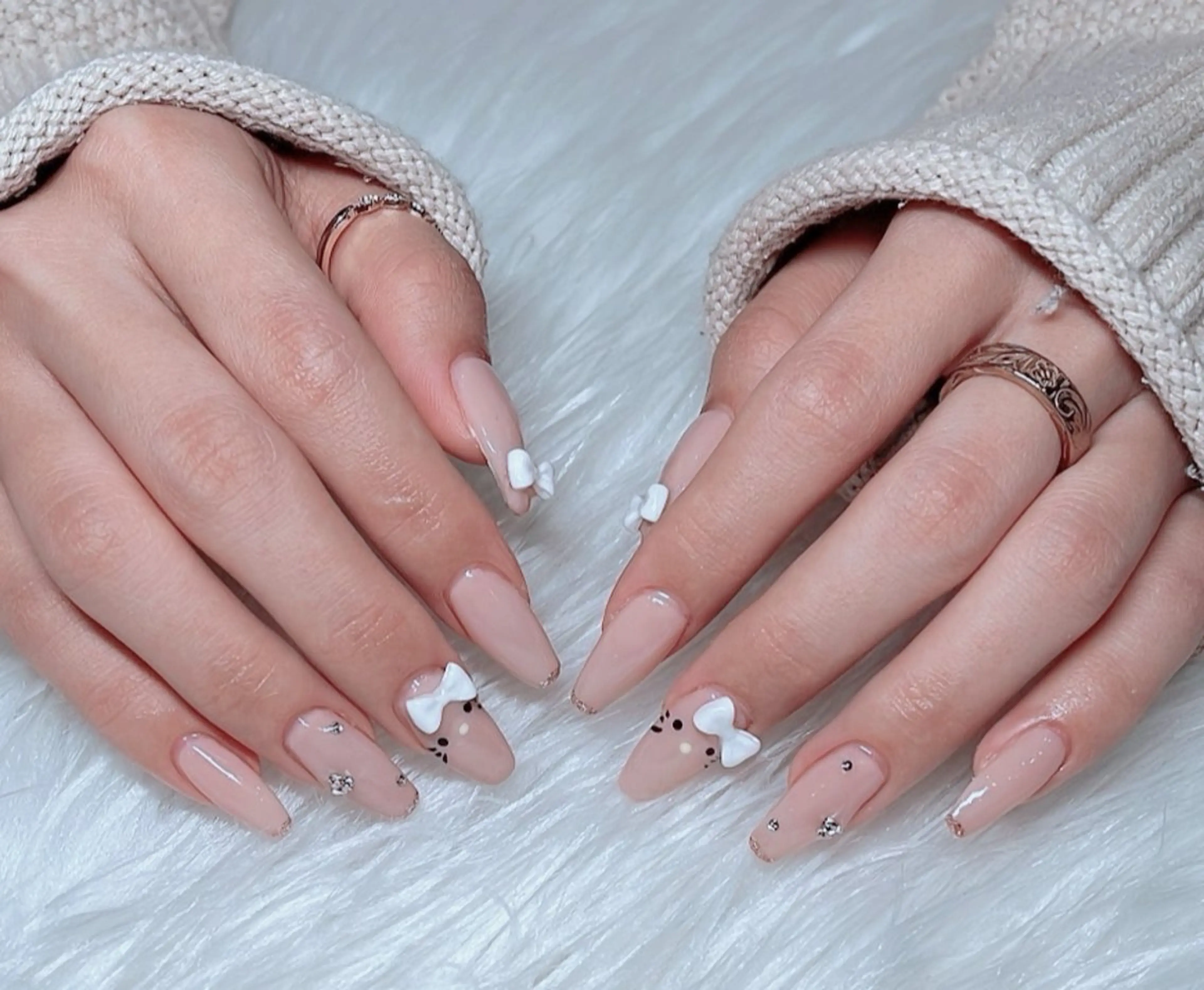 ネイル ハンドネイル nail&eye Ariesのネイルデザイン