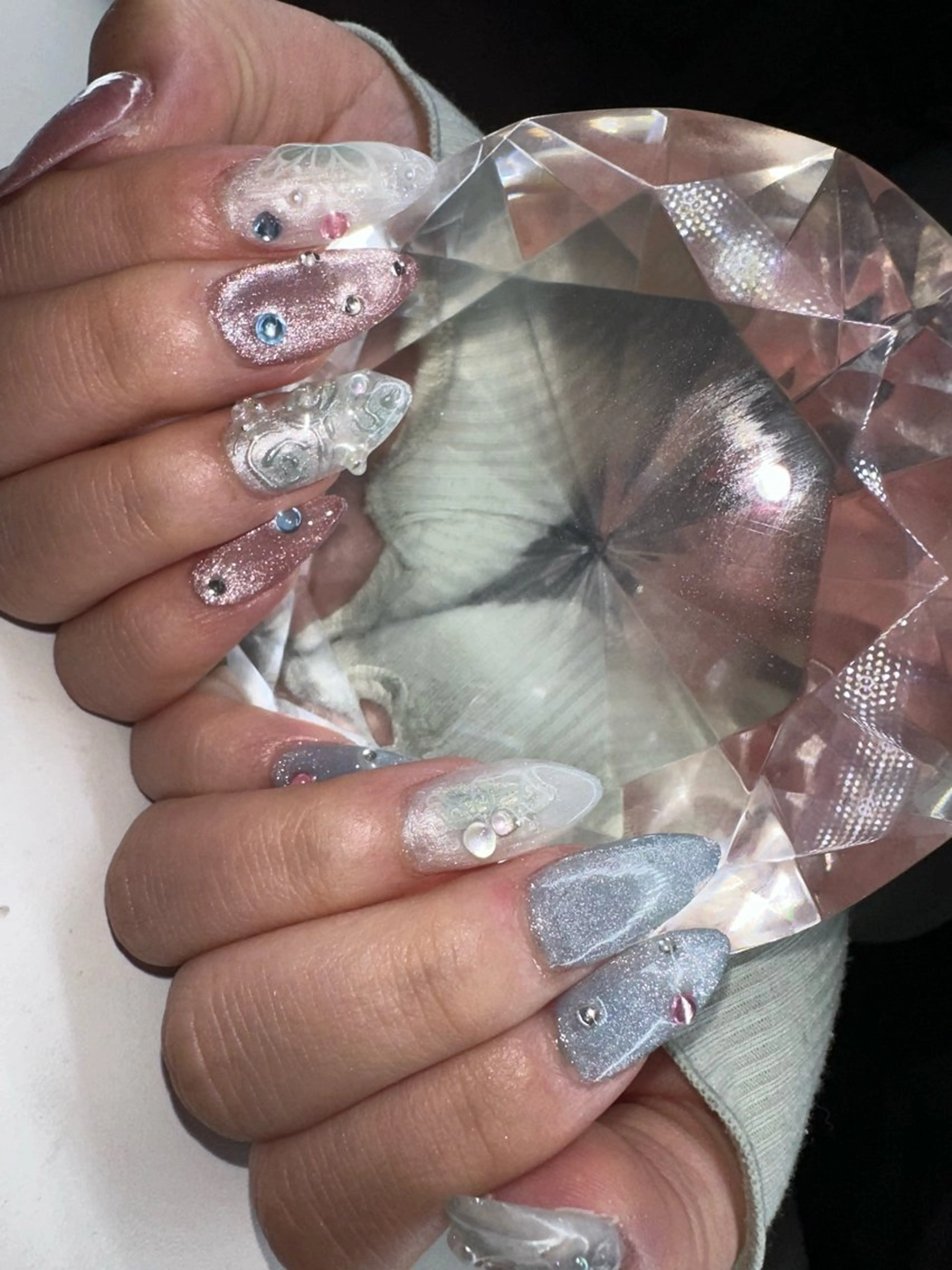 セミロング ハンドネイル YOKOSUKA NAILS💅✨のネイルデザイン