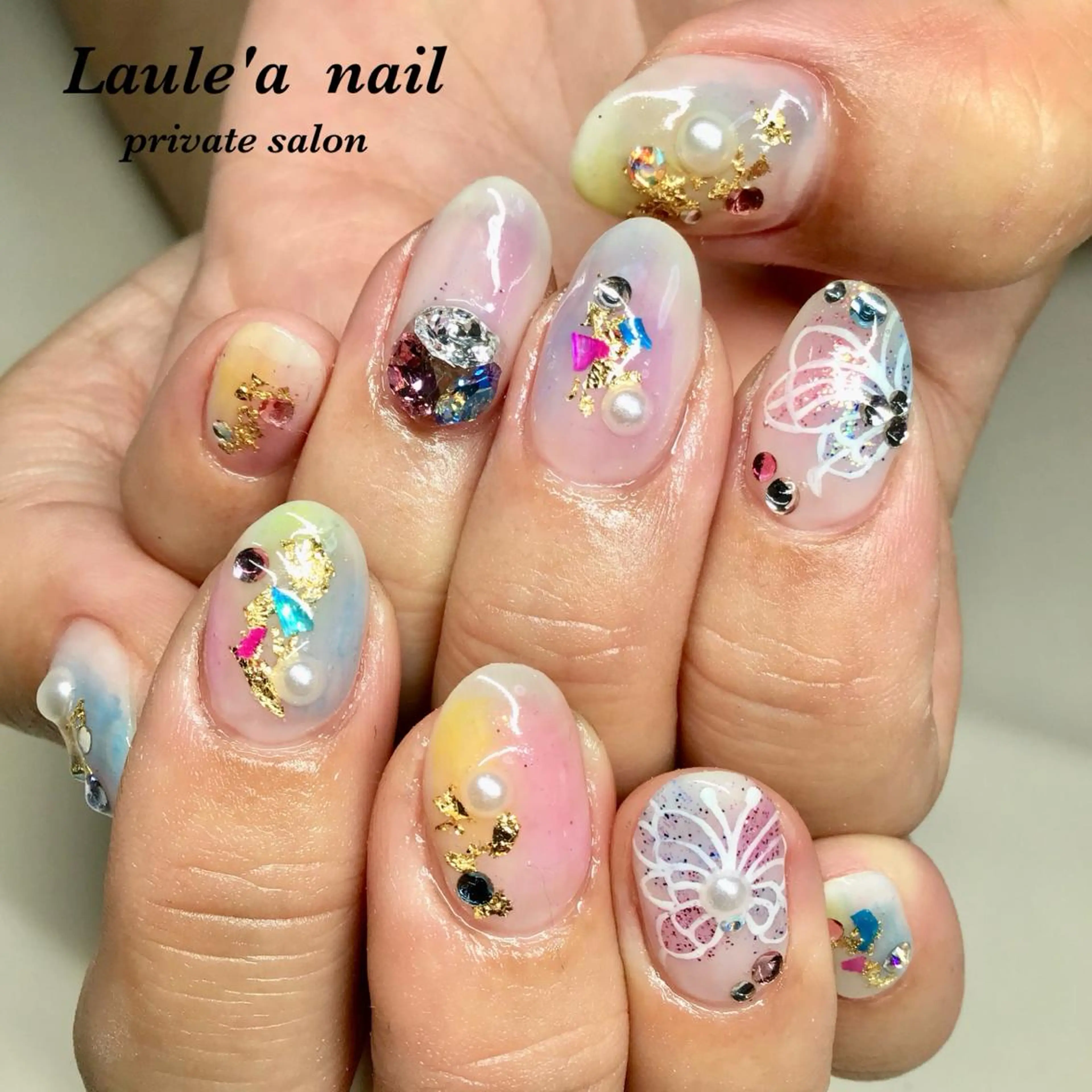 カラー ネイル マツエク・マツパ 福田 加奈のネイルデザイン