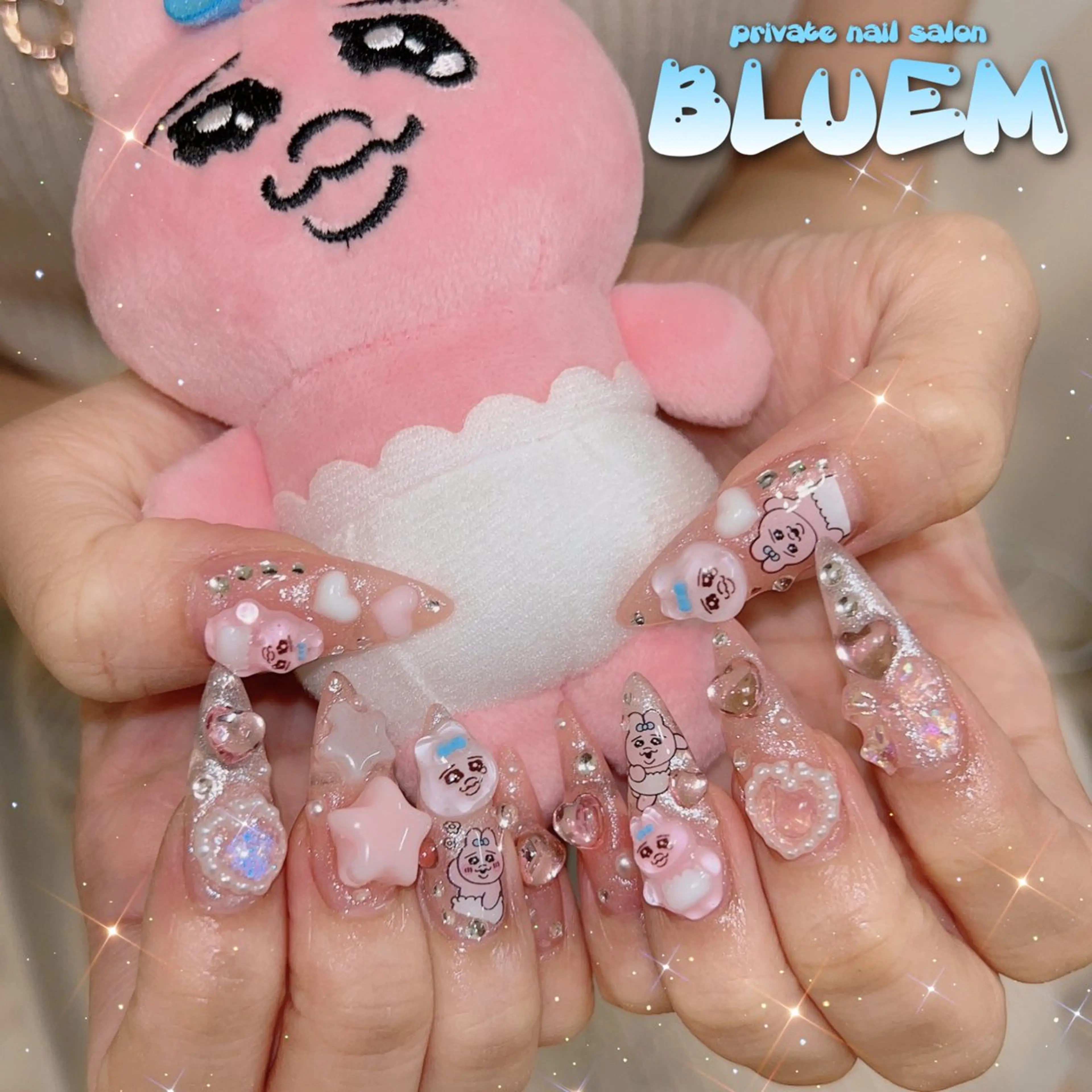 ネイル ハンドネイル BLUEM なな🐶のネイルデザイン
